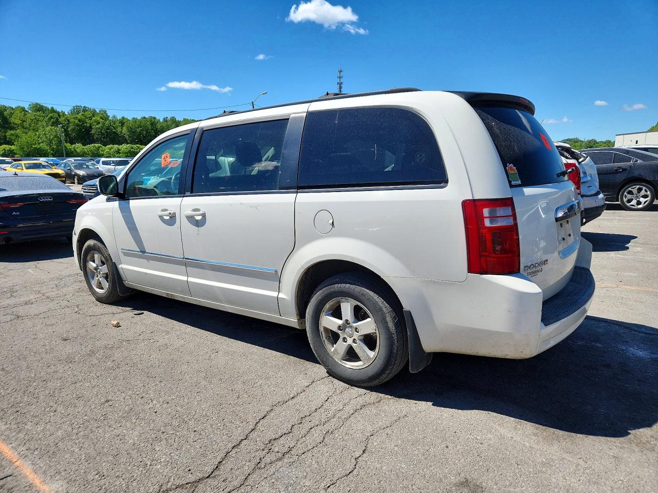 2009 Dodge Grand Caravan Sxt White vin: 2D8HN54169R630856