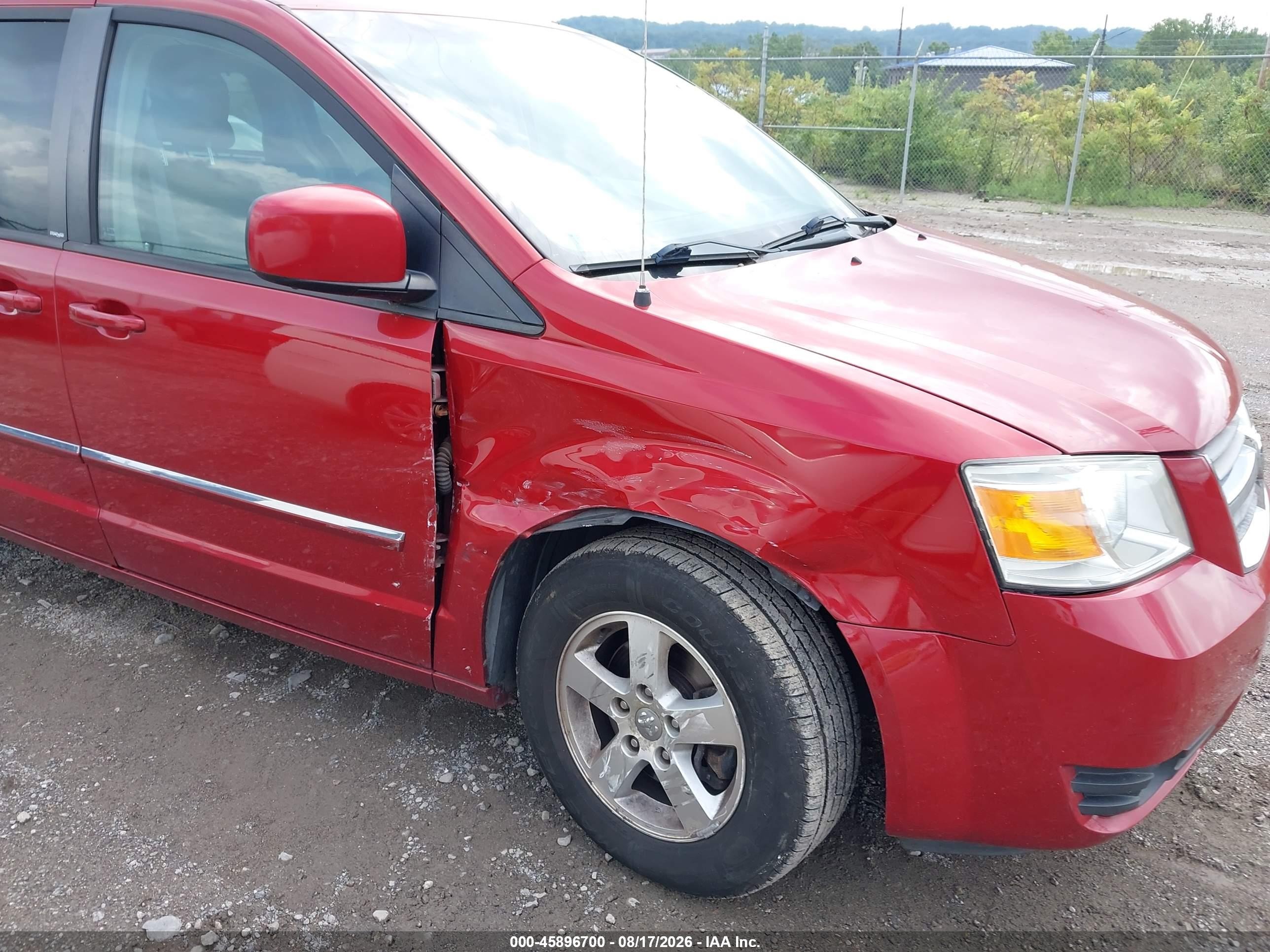 2009 Dodge Grand Caravan Sxt Red vin: 2D8HN54169R655594