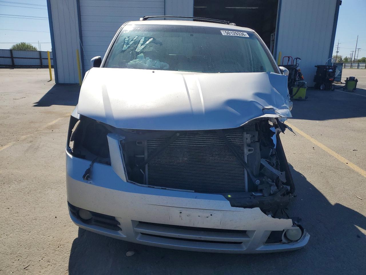 2009 Dodge Grand Caravan Sxt Silver vin: 2D8HN54179R685493