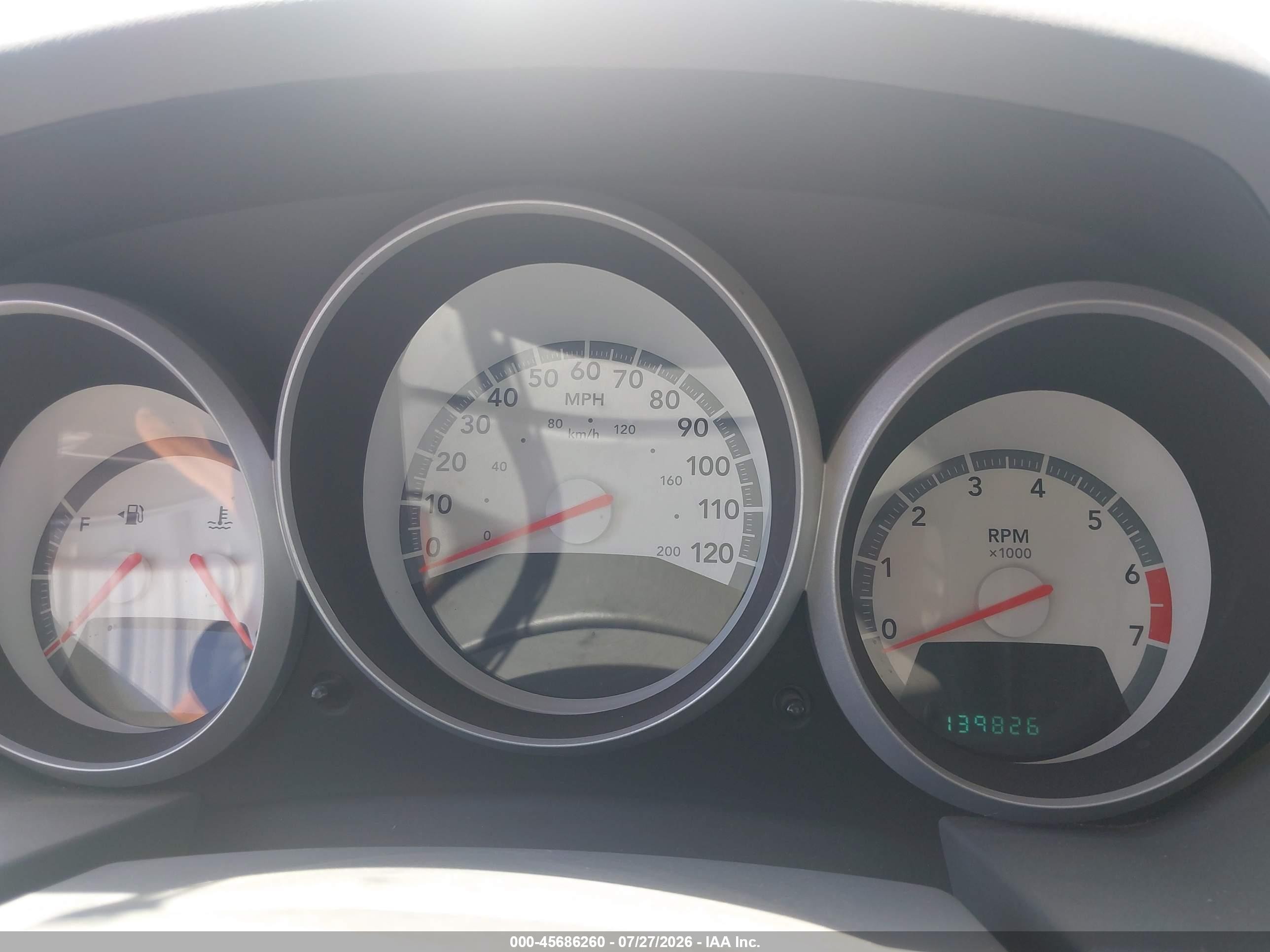 2009 Dodge Grand Caravan Sxt Серебряный vin: 2D8HN54199R612867