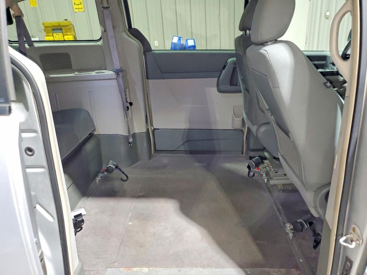 2009 Dodge Grand Caravan Sxt Silver vin: 2D8HN541X9R564554