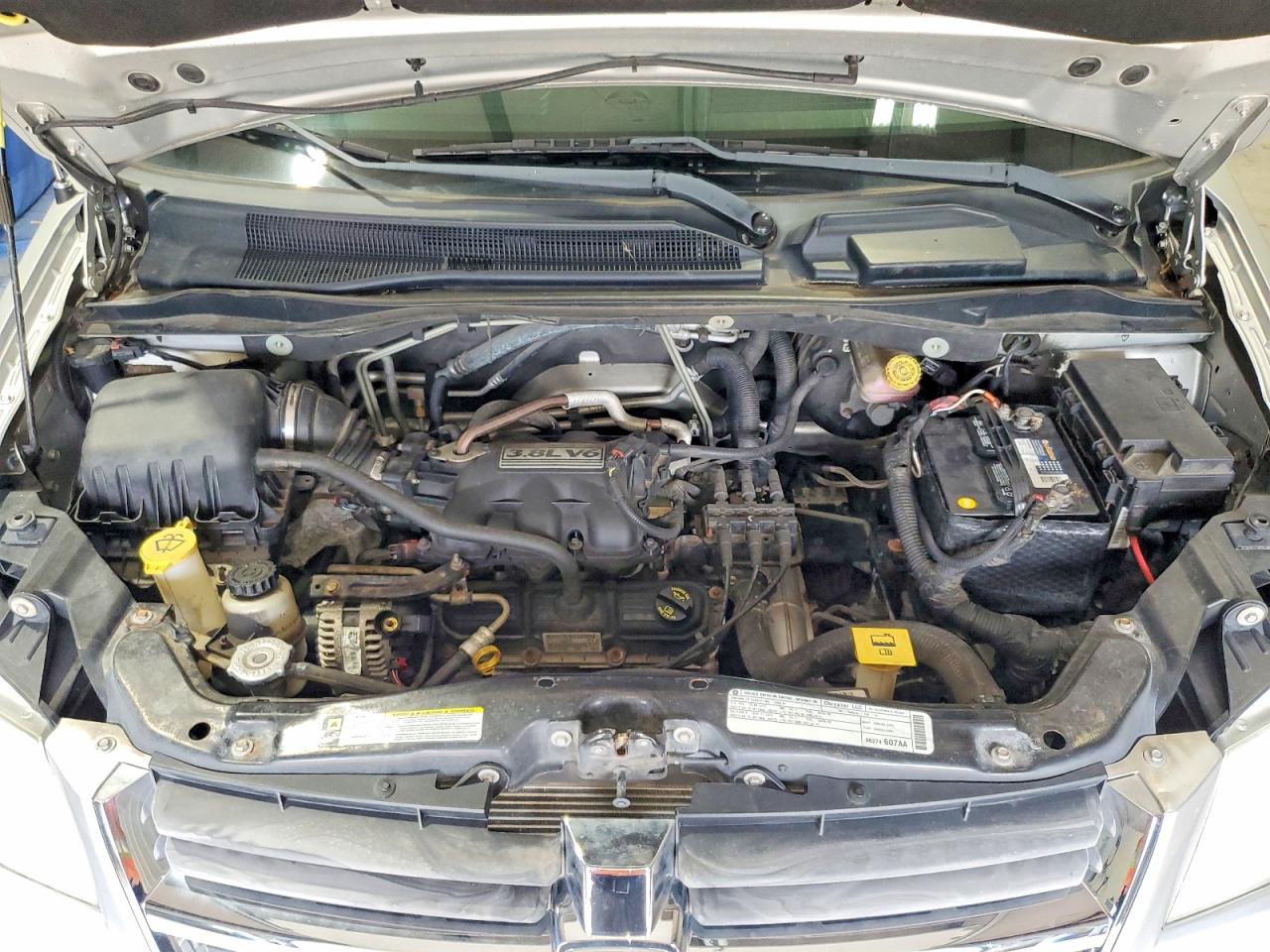 2009 Dodge Grand Caravan Sxt Silver vin: 2D8HN541X9R564554