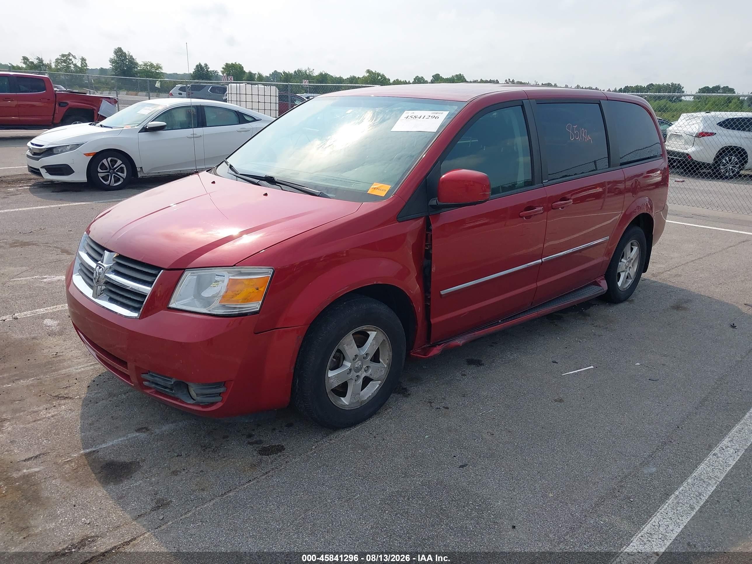 2008 Dodge Grand Caravan Sxt Red vin: 2D8HN54P08R752373