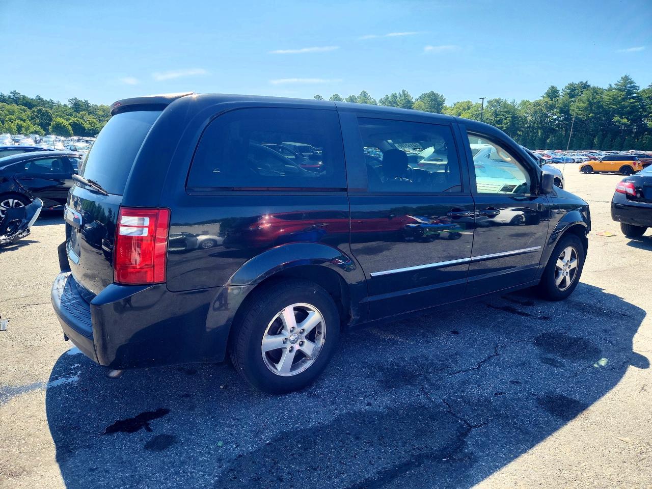 2008 Dodge Grand Caravan Le Black vin: 2D8HN54P08R761171
