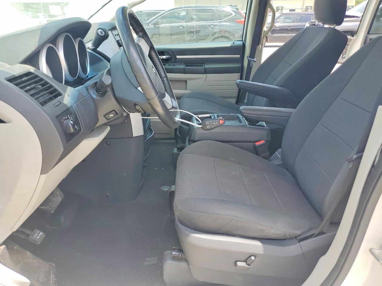 2008 Dodge Grand Caravan Sxt White vin: 2D8HN54P28R130955
