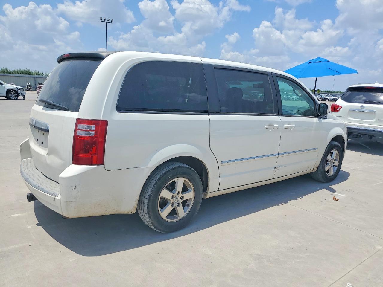 2008 Dodge Grand Caravan Sxt White vin: 2D8HN54P28R130955