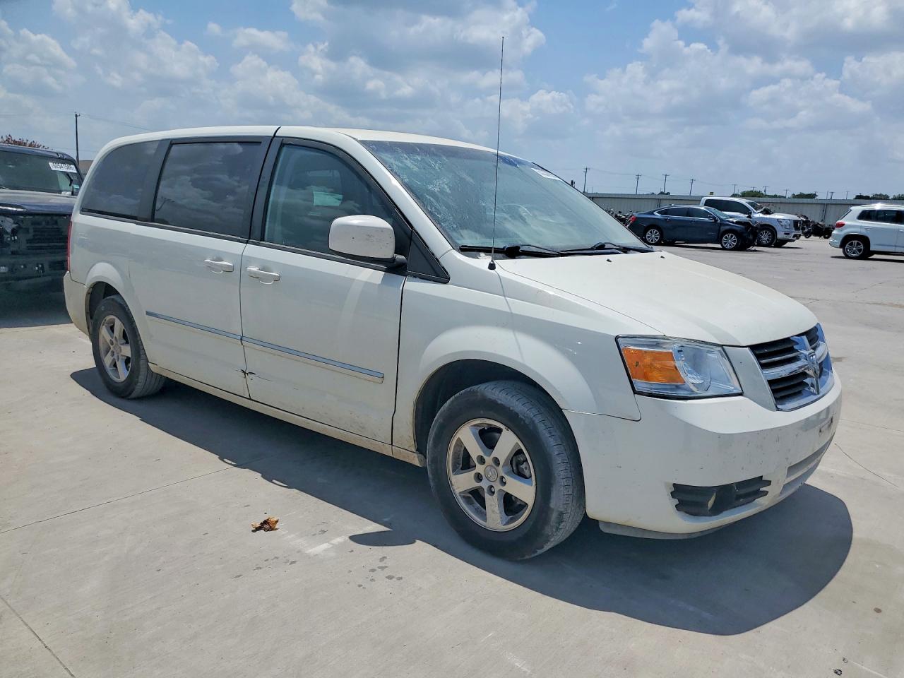 2008 Dodge Grand Caravan Sxt White vin: 2D8HN54P28R130955