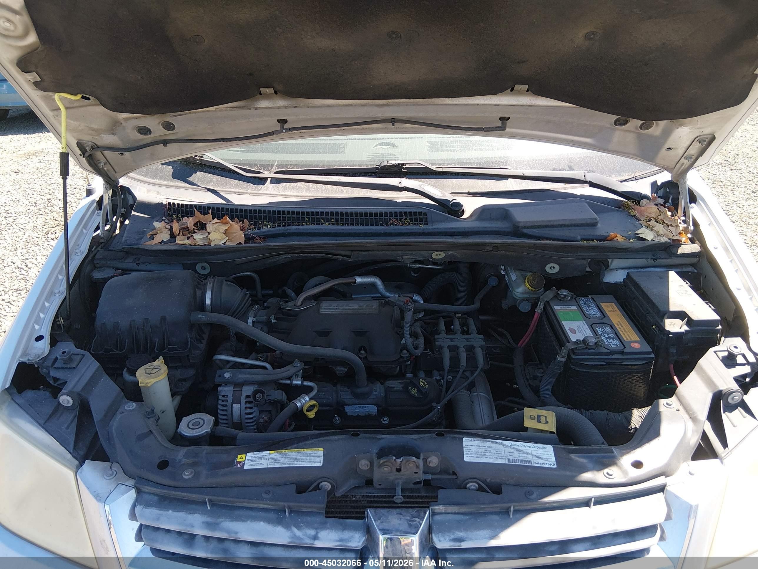 2008 Dodge Grand Caravan Sxt Silver vin: 2D8HN54P28R742119