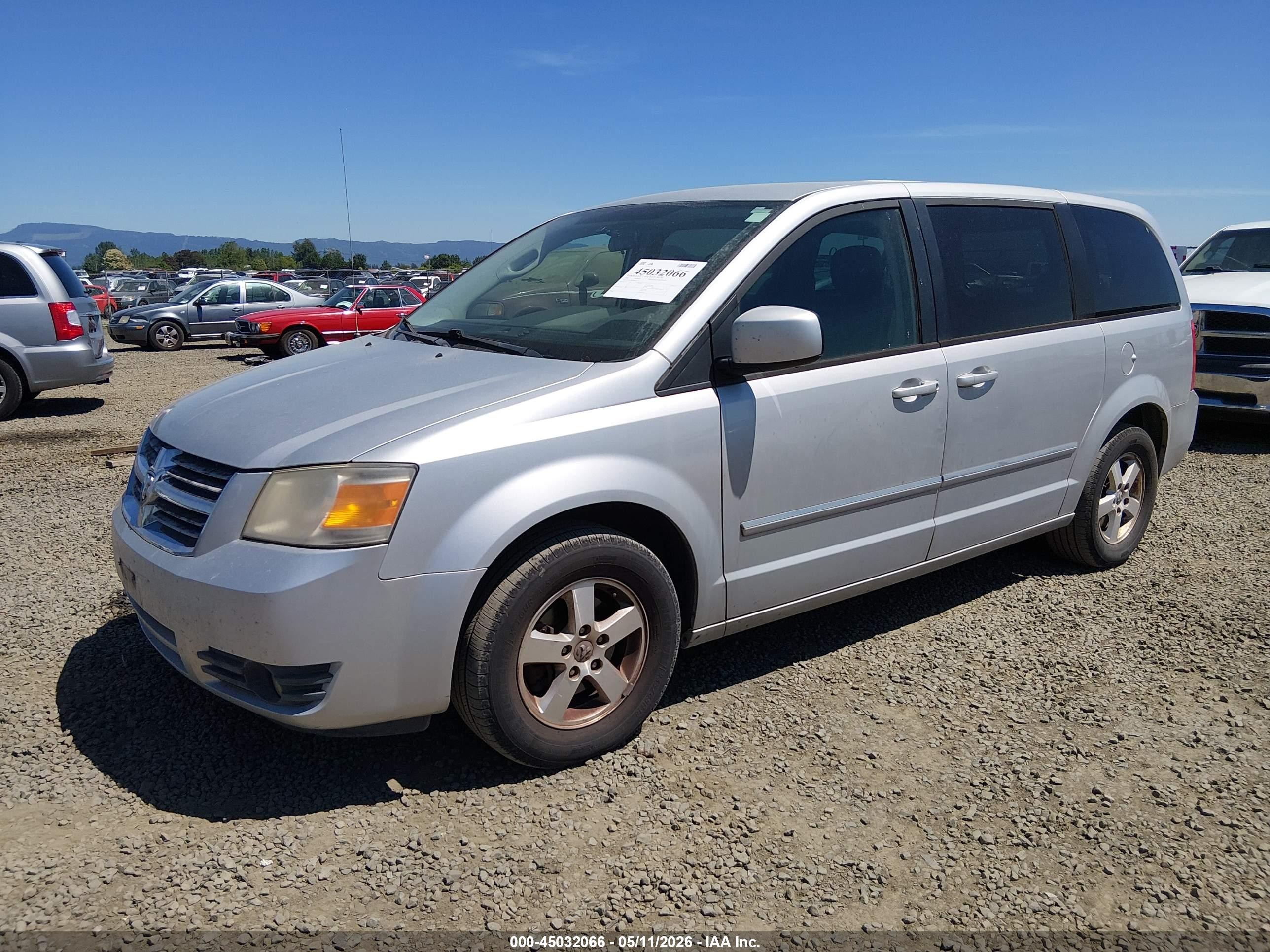 2008 Dodge Grand Caravan Sxt Silver vin: 2D8HN54P28R742119