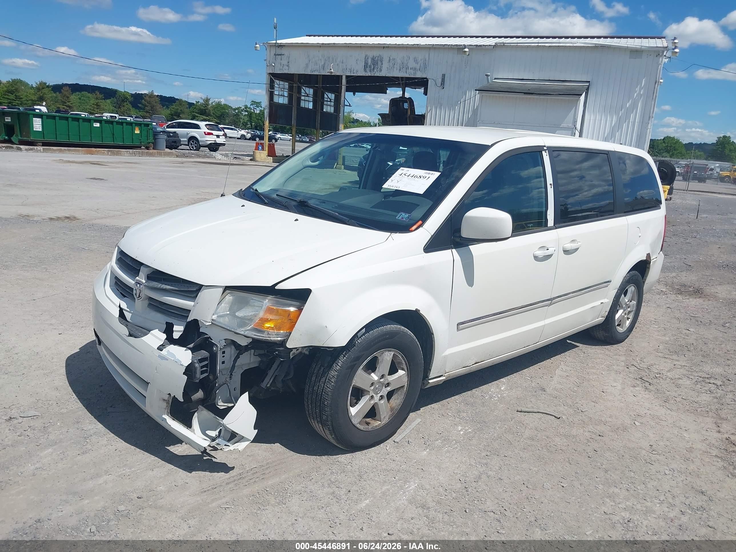 2008 Dodge Grand Caravan Sxt Белый vin: 2D8HN54P38R844660
