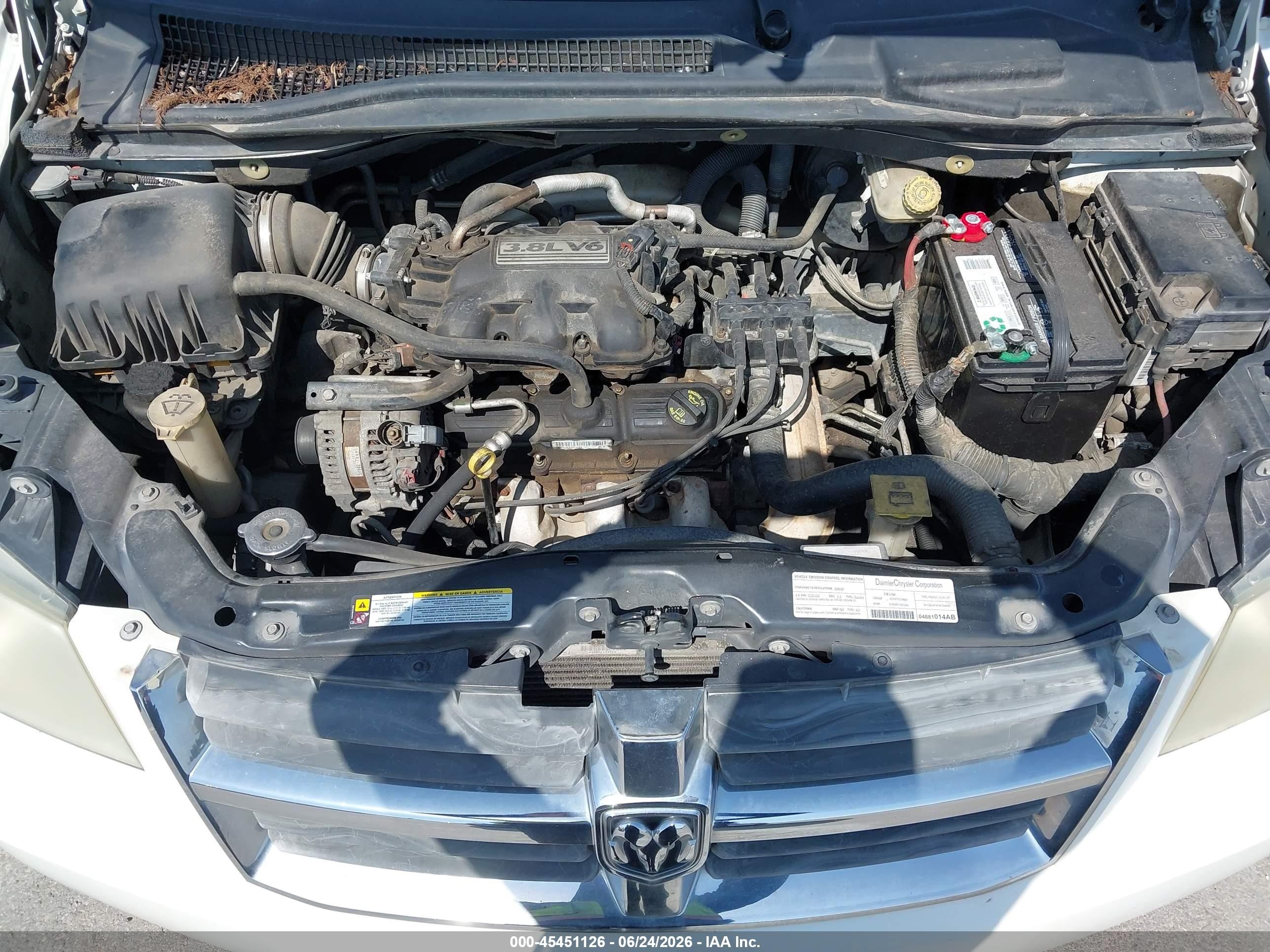 2008 Dodge Grand Caravan Sxt White vin: 2D8HN54P58R814169