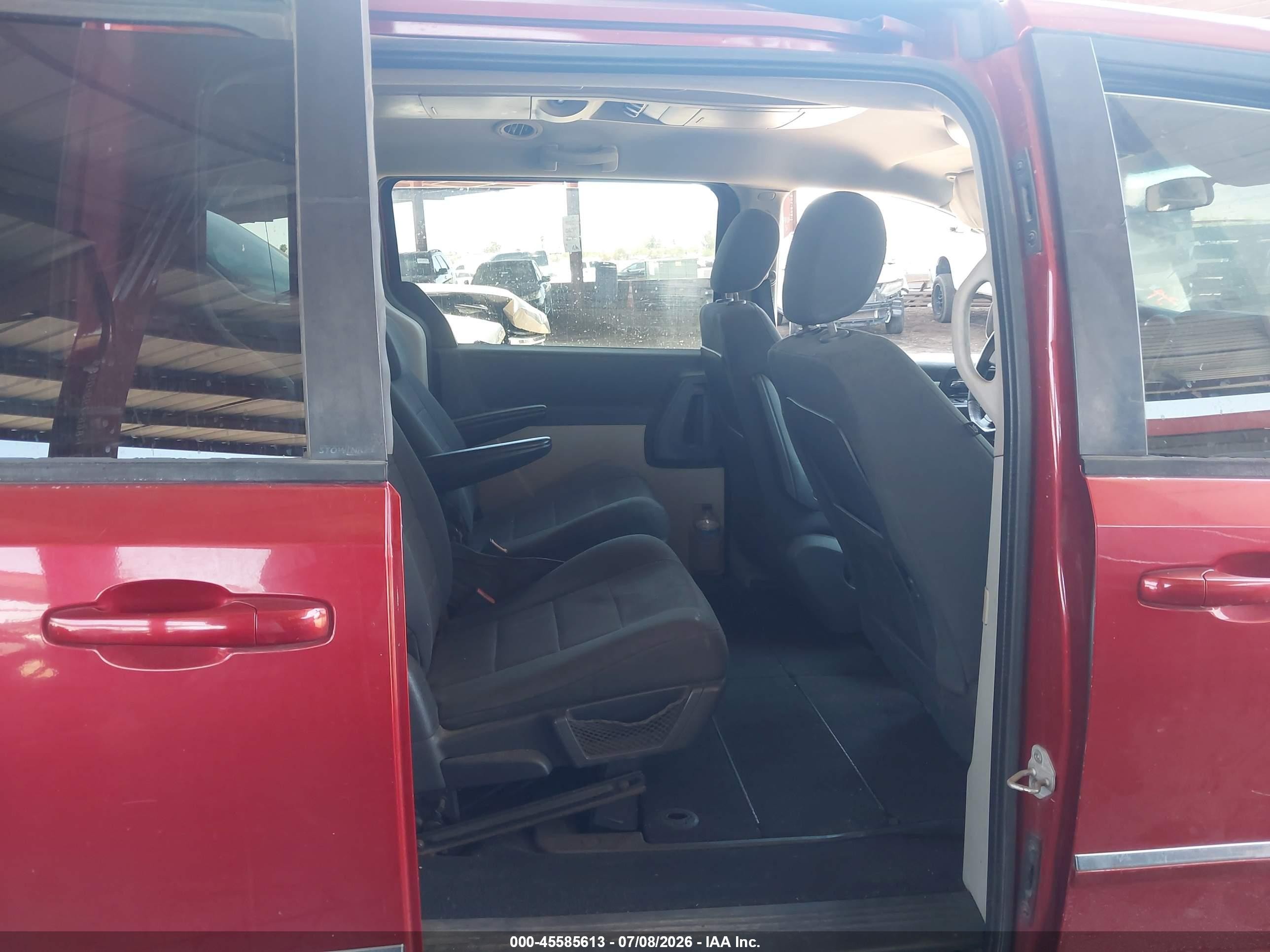 2008 Dodge Grand Caravan Sxt Red vin: 2D8HN54P78R655476