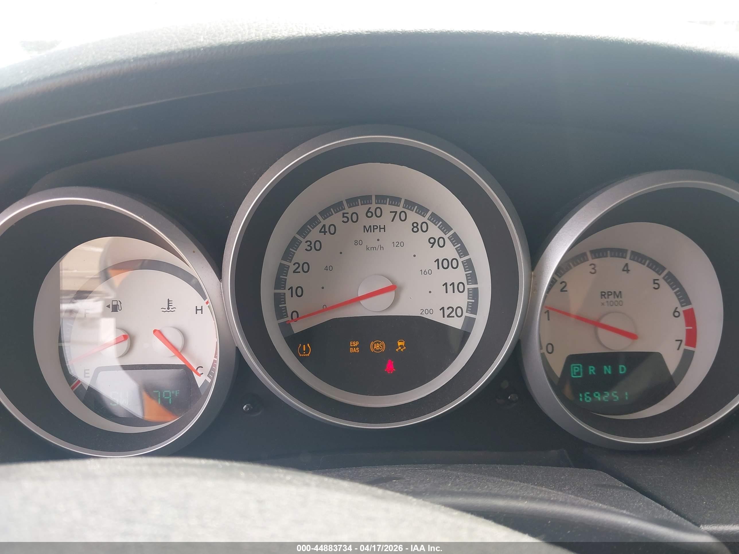 2008 Dodge Grand Caravan Sxt Silver vin: 2D8HN54P88R131933