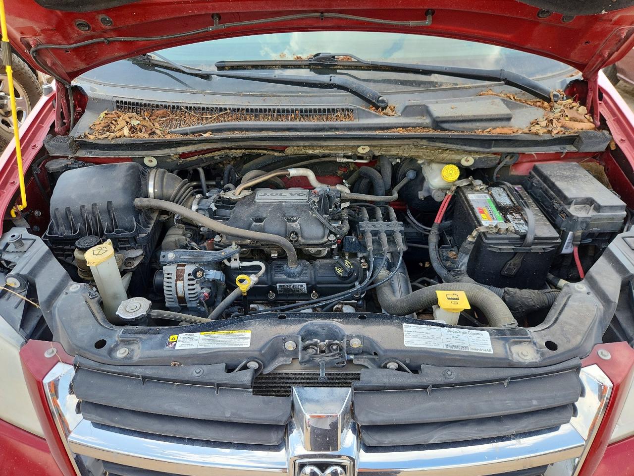 2008 Dodge Grand Caravan Sxt Red vin: 2D8HN54P88R152538