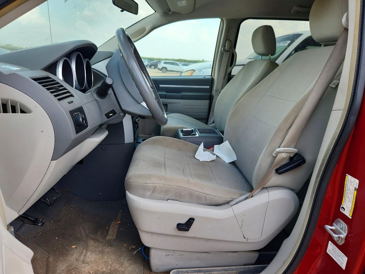 2008 Dodge Grand Caravan Sxt Red vin: 2D8HN54P88R152538
