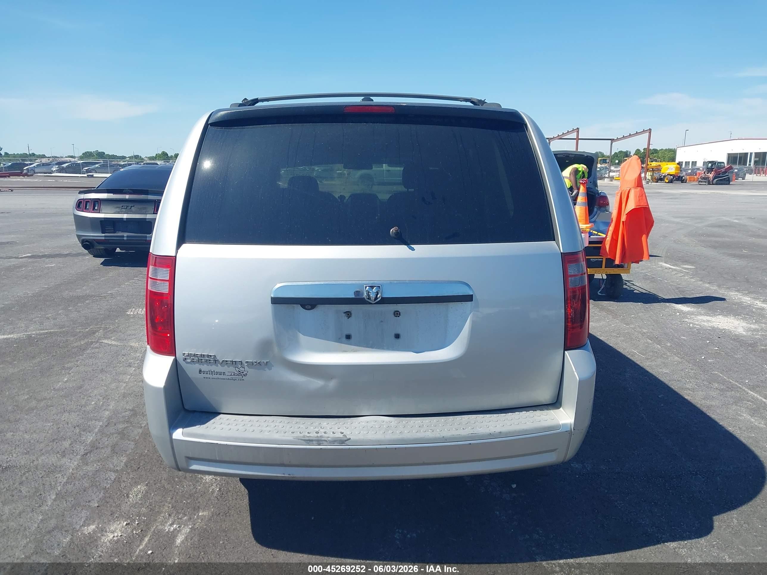 2008 Dodge Grand Caravan Sxt Black vin: 2D8HN54P98R626156