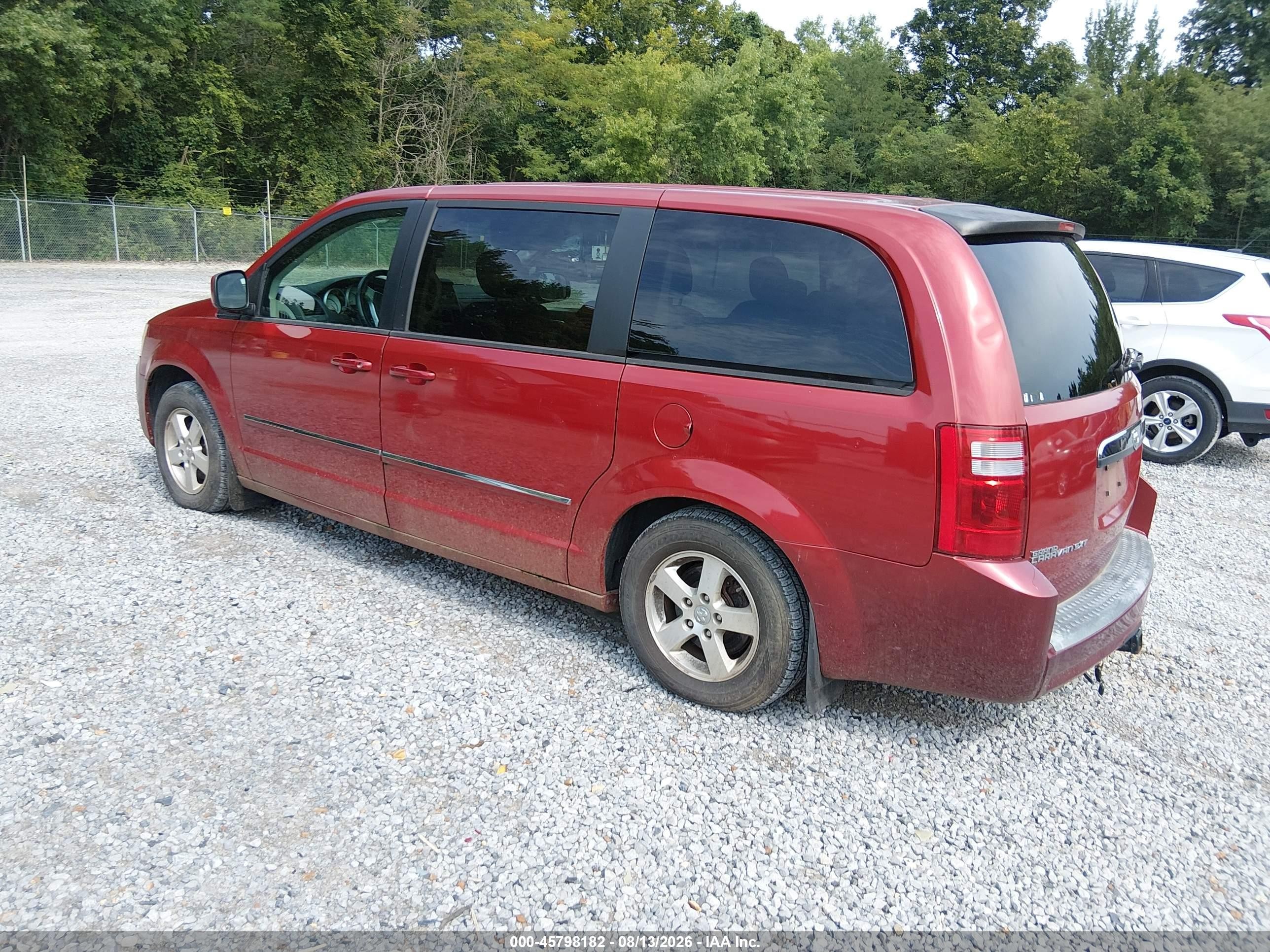 2008 Dodge Grand Caravan Sxt Red vin: 2D8HN54PX8R120447