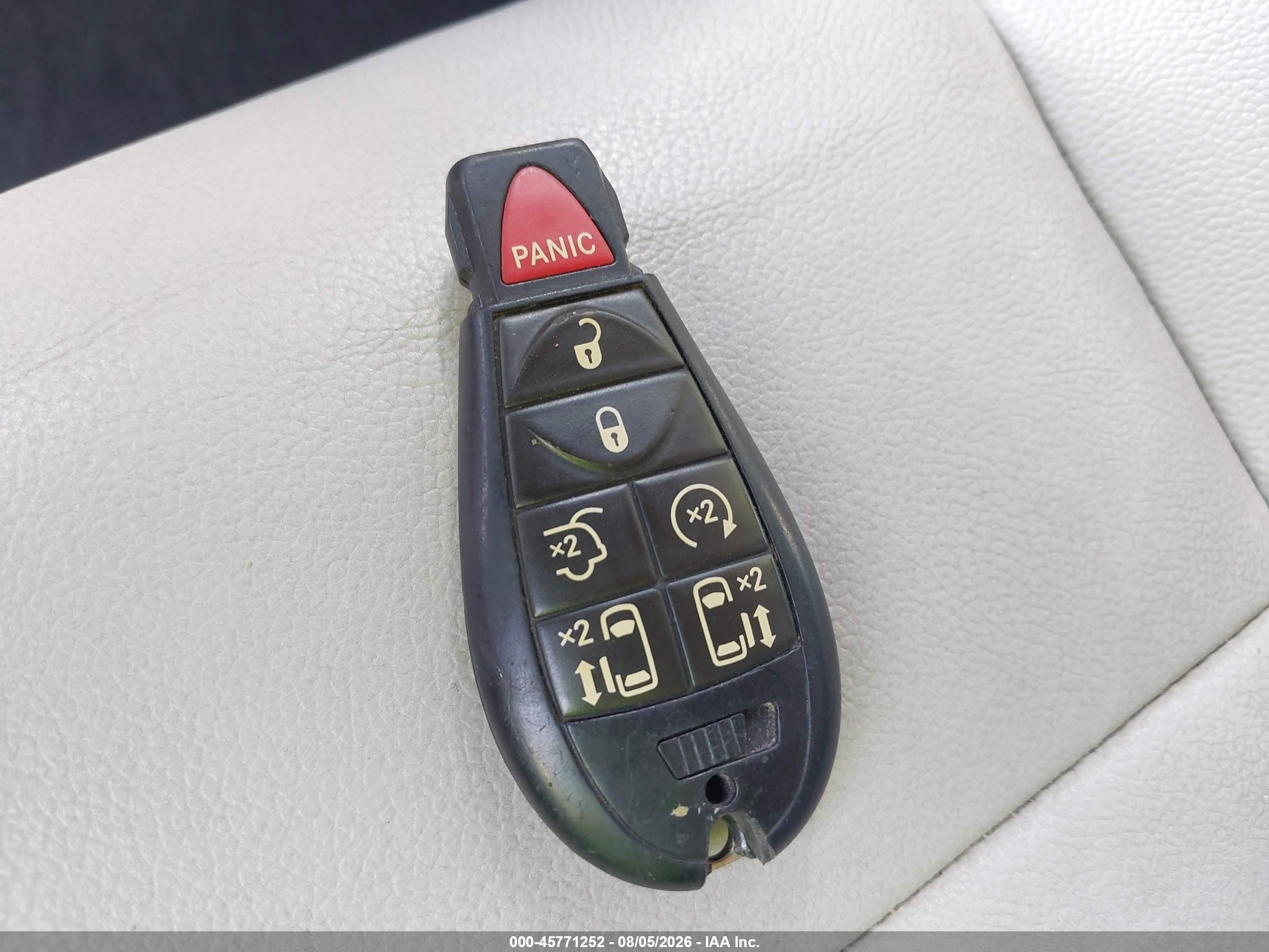 2008 Dodge Grand Caravan Sxt Blue vin: 2D8HN54X08R125303