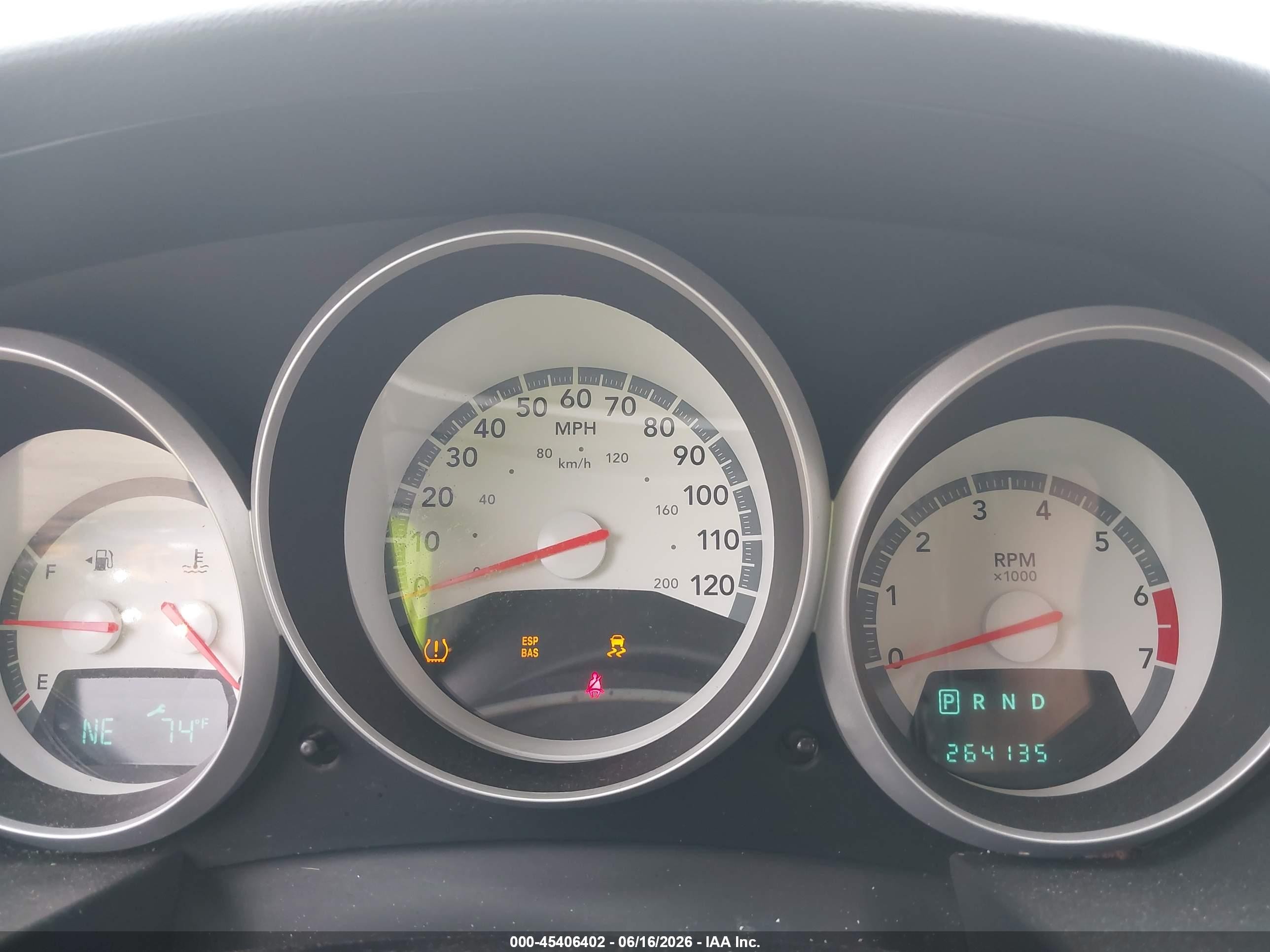 2008 Dodge Grand Caravan Sxt Gold vin: 2D8HN54X08R147155
