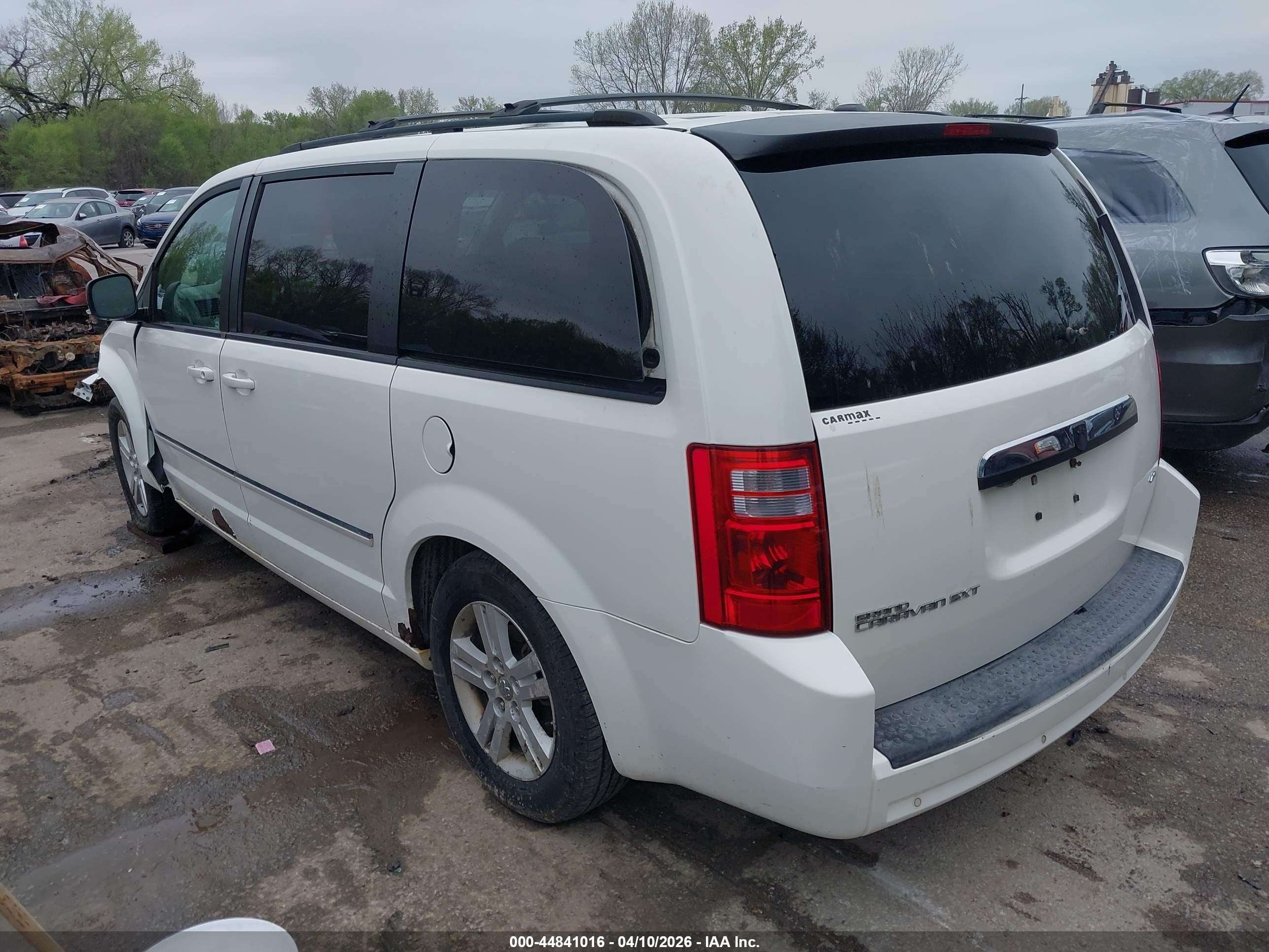 2008 Dodge Grand Caravan Sxt White vin: 2D8HN54X08R147382