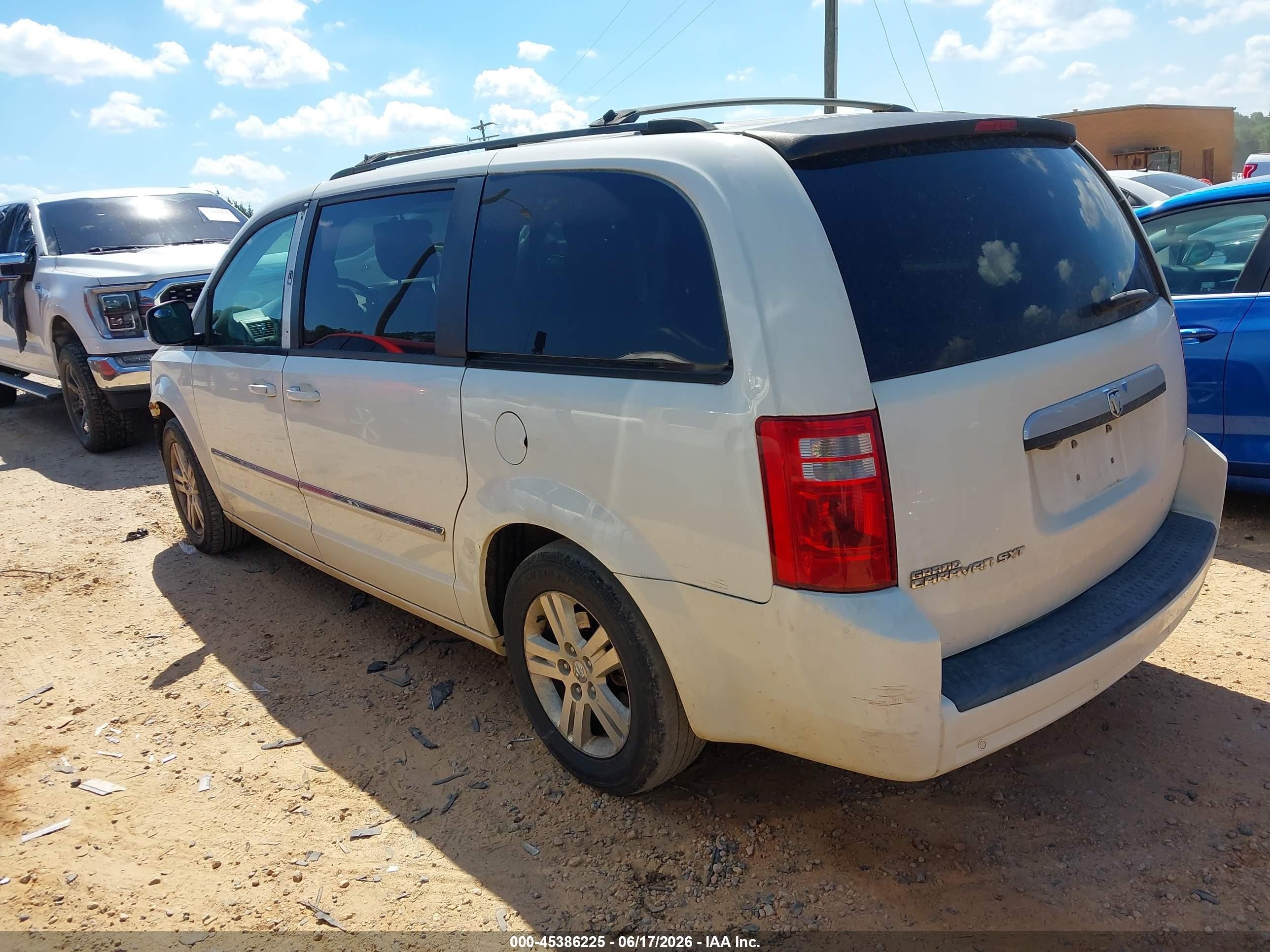 2008 Dodge Grand Caravan Sxt Белый vin: 2D8HN54X48R640658