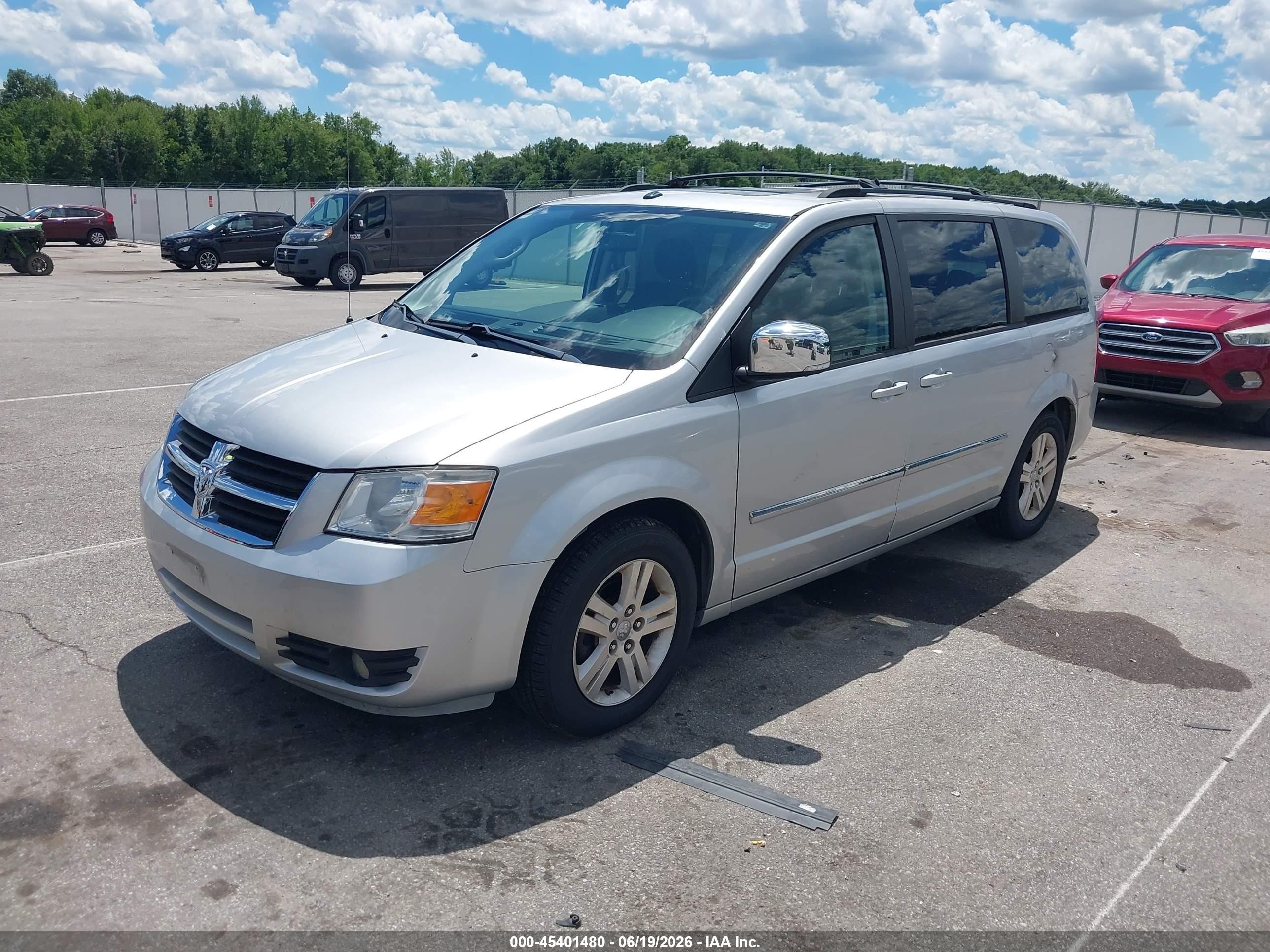 2008 Dodge Grand Caravan Sxt Silver vin: 2D8HN54X78R130174