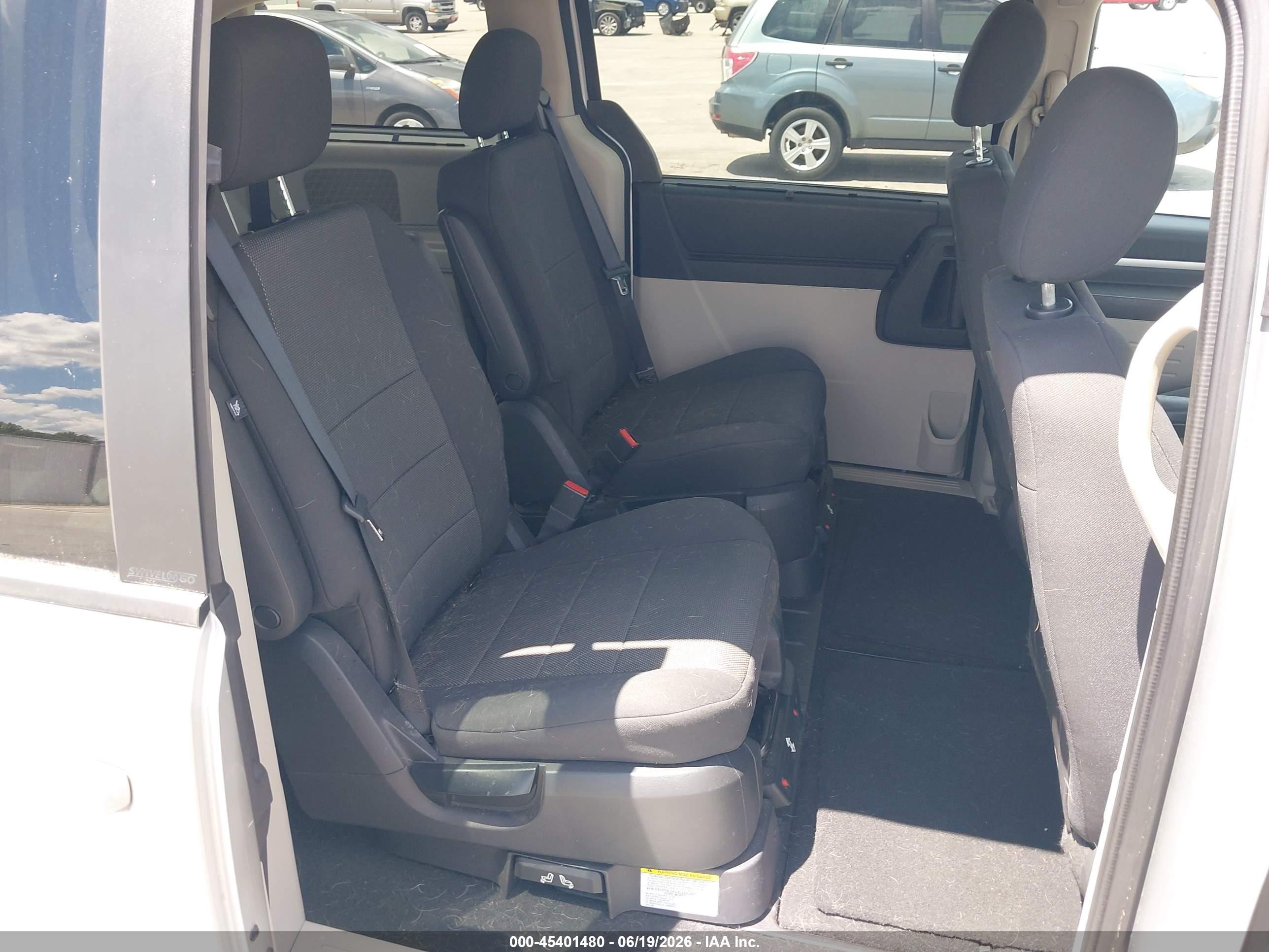 2008 Dodge Grand Caravan Sxt Silver vin: 2D8HN54X78R130174