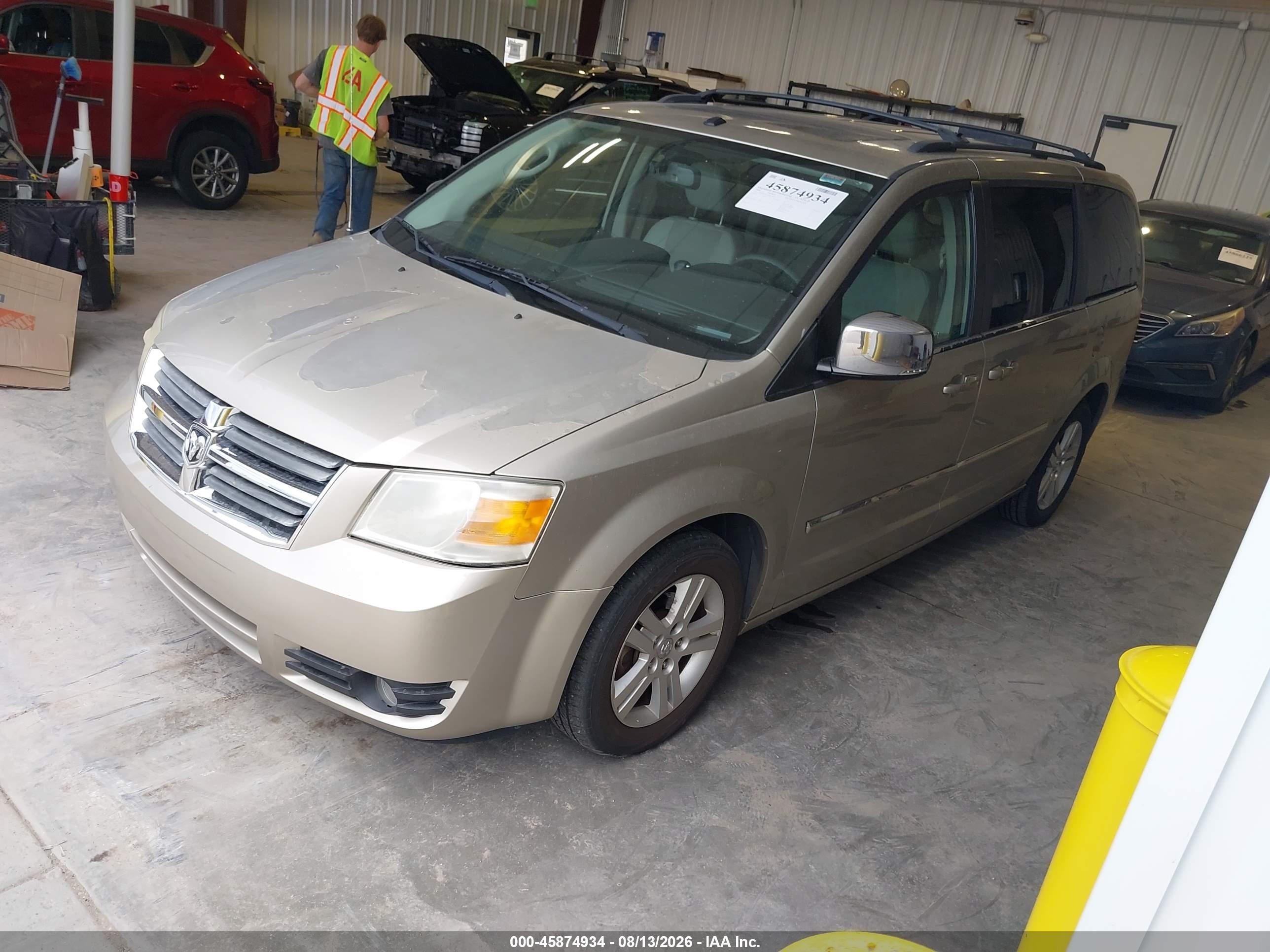 2008 Dodge Grand Caravan Sxt Tan vin: 2D8HN54X78R634840