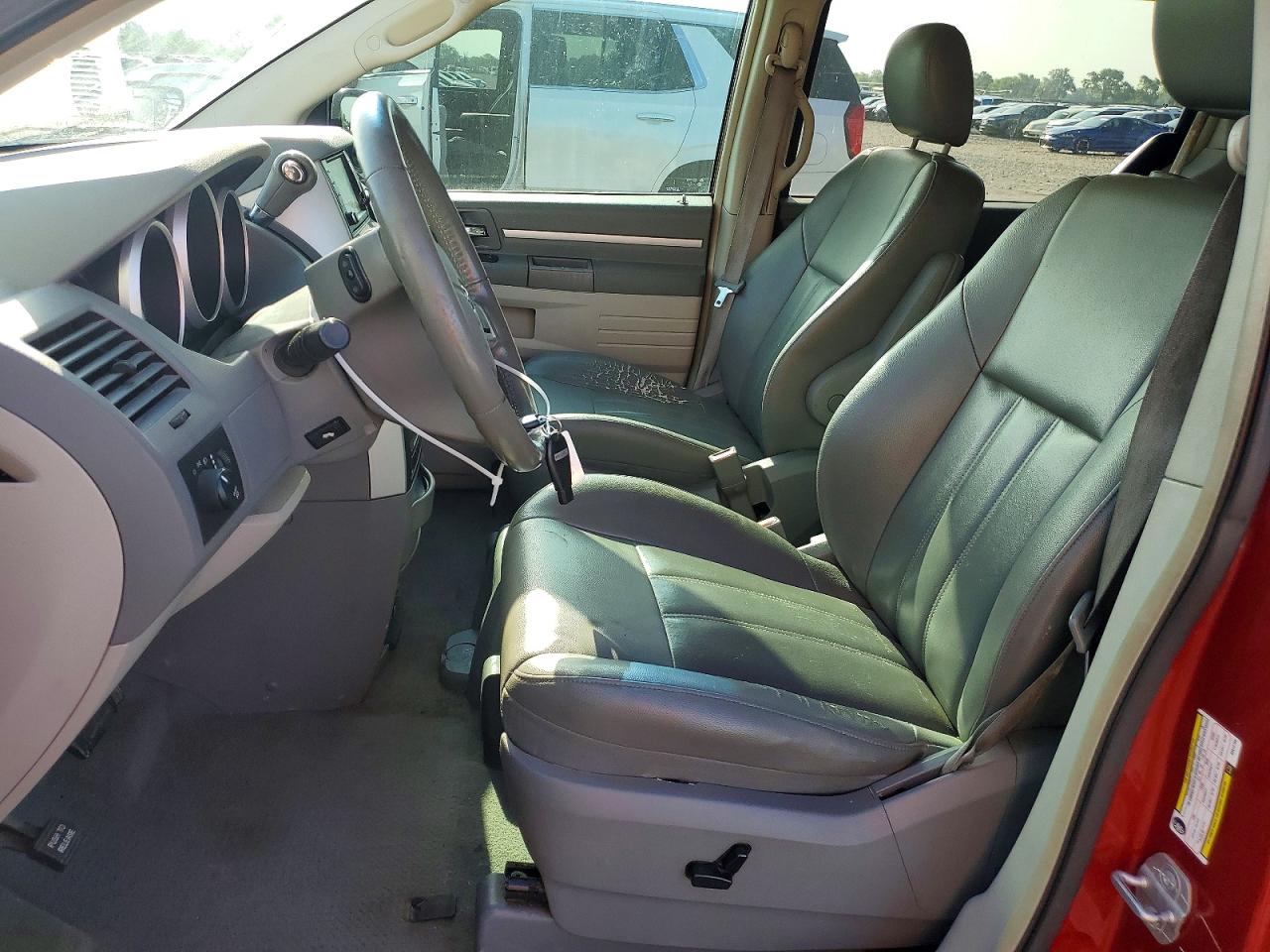 2009 Dodge Grand Caravan Sxt Maroon vin: 2D8HN54X79R512769