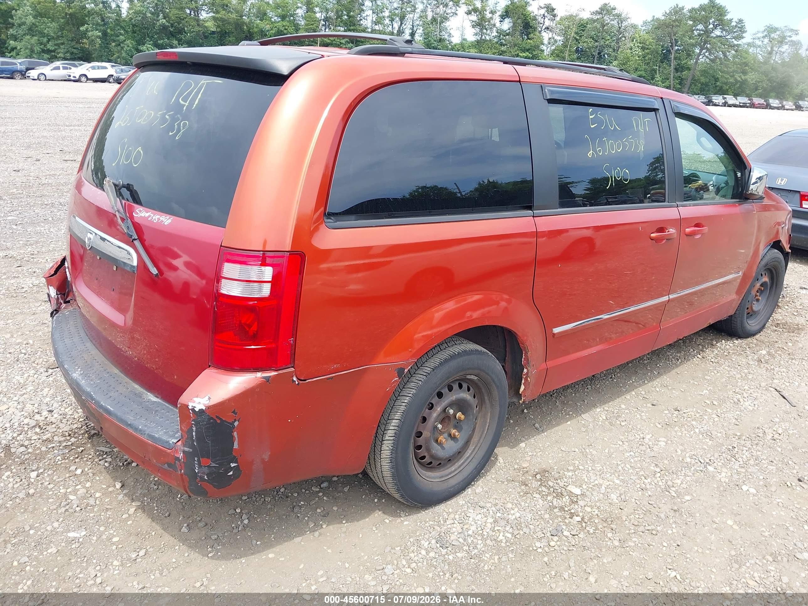 2008 Dodge Grand Caravan Sxt Оранжевый vin: 2D8HN54X88R674084