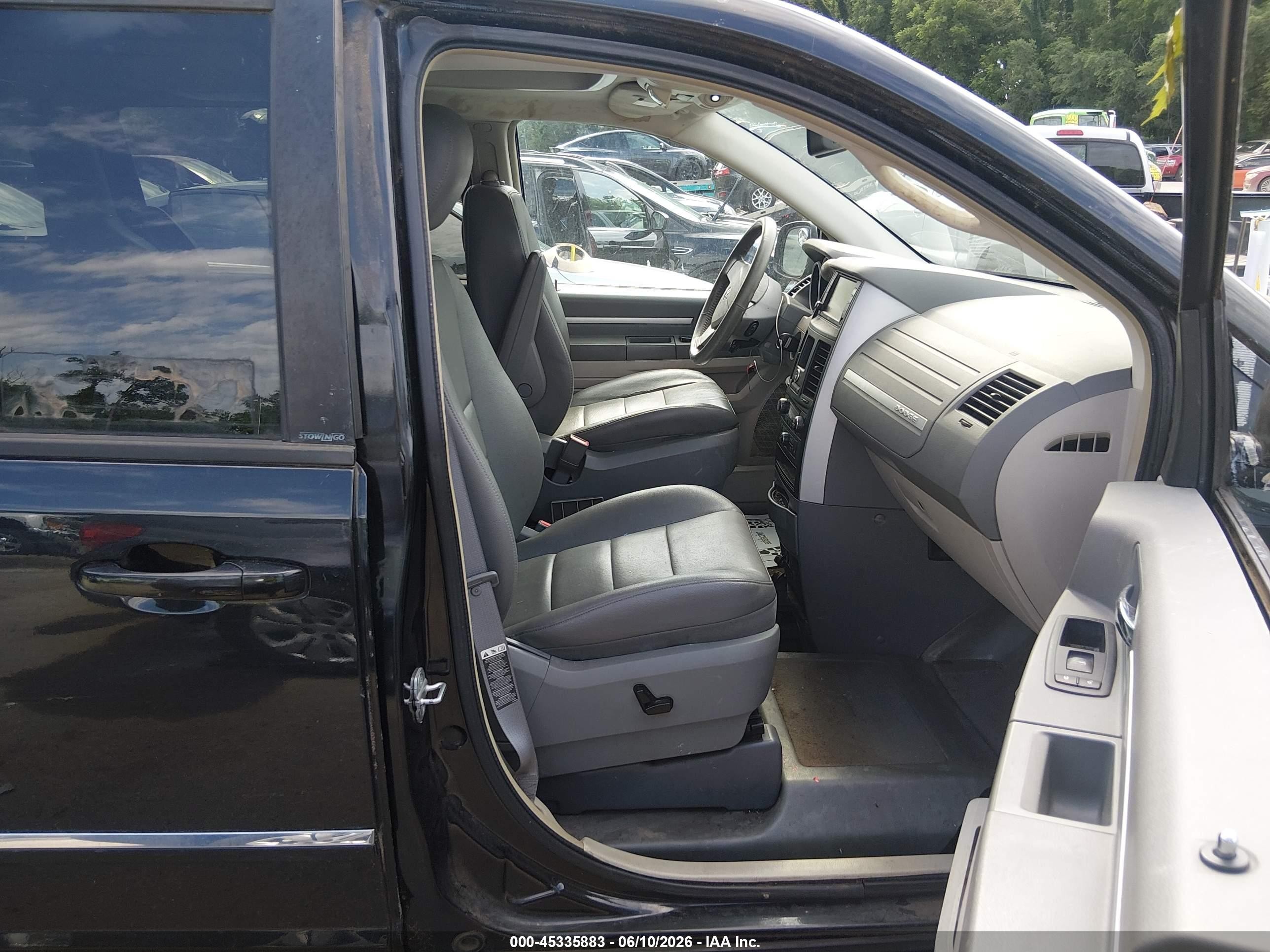 2008 Dodge Grand Caravan Sxt Черный vin: 2D8HN54X98R809234