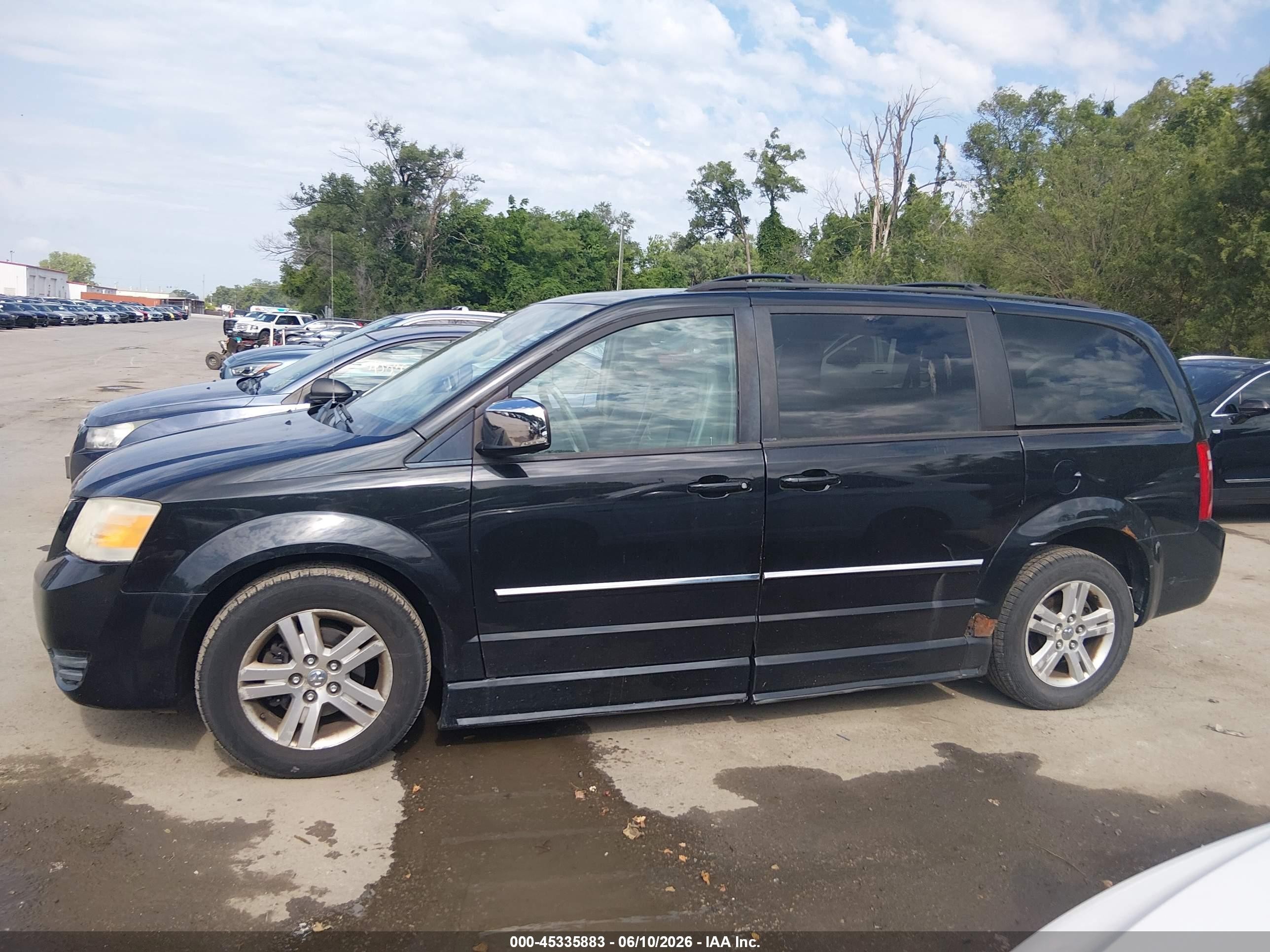 2008 Dodge Grand Caravan Sxt Черный vin: 2D8HN54X98R809234
