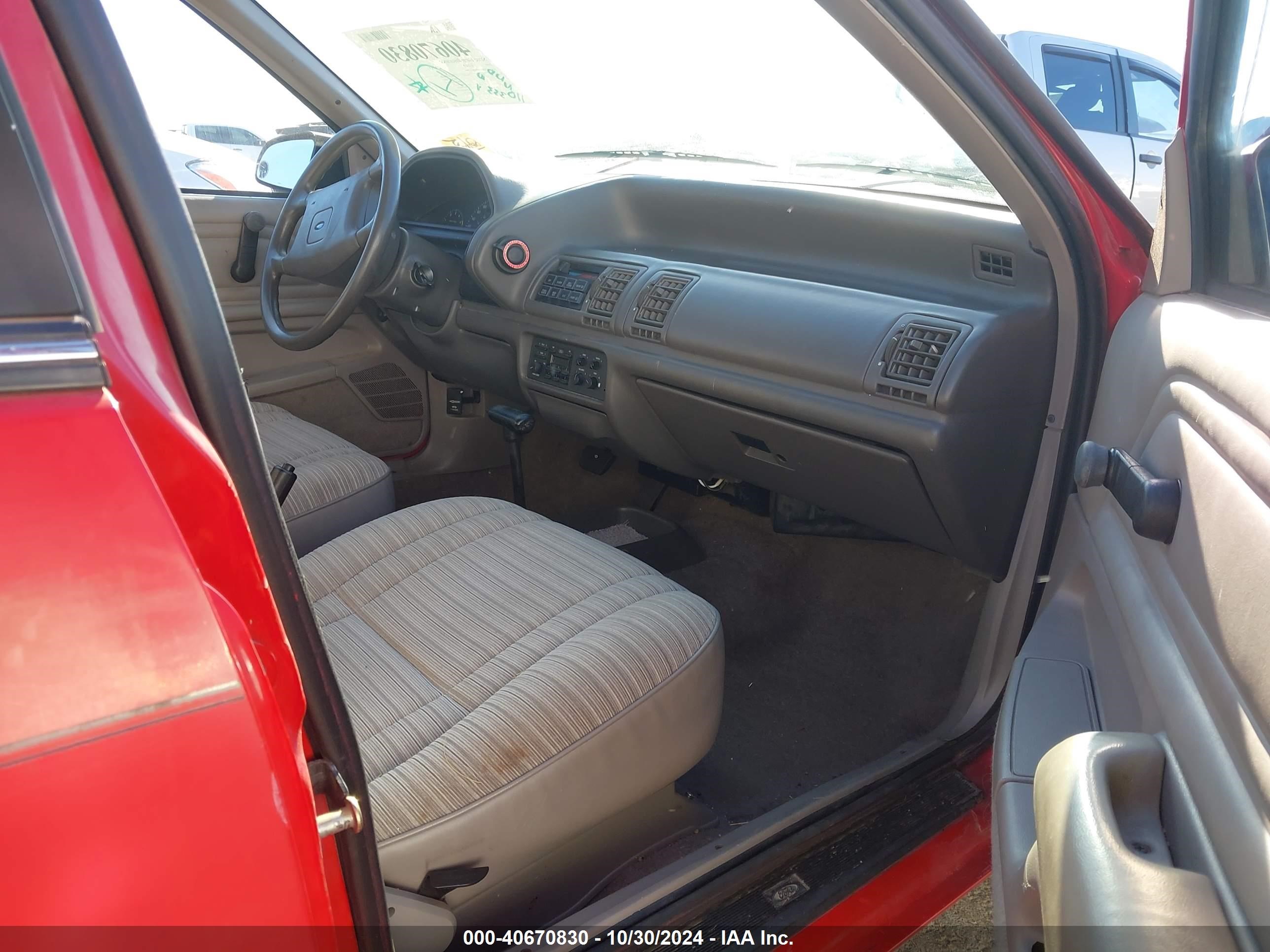 1991 Ford Tempo L Red vin: 2FABP35X8MB192984