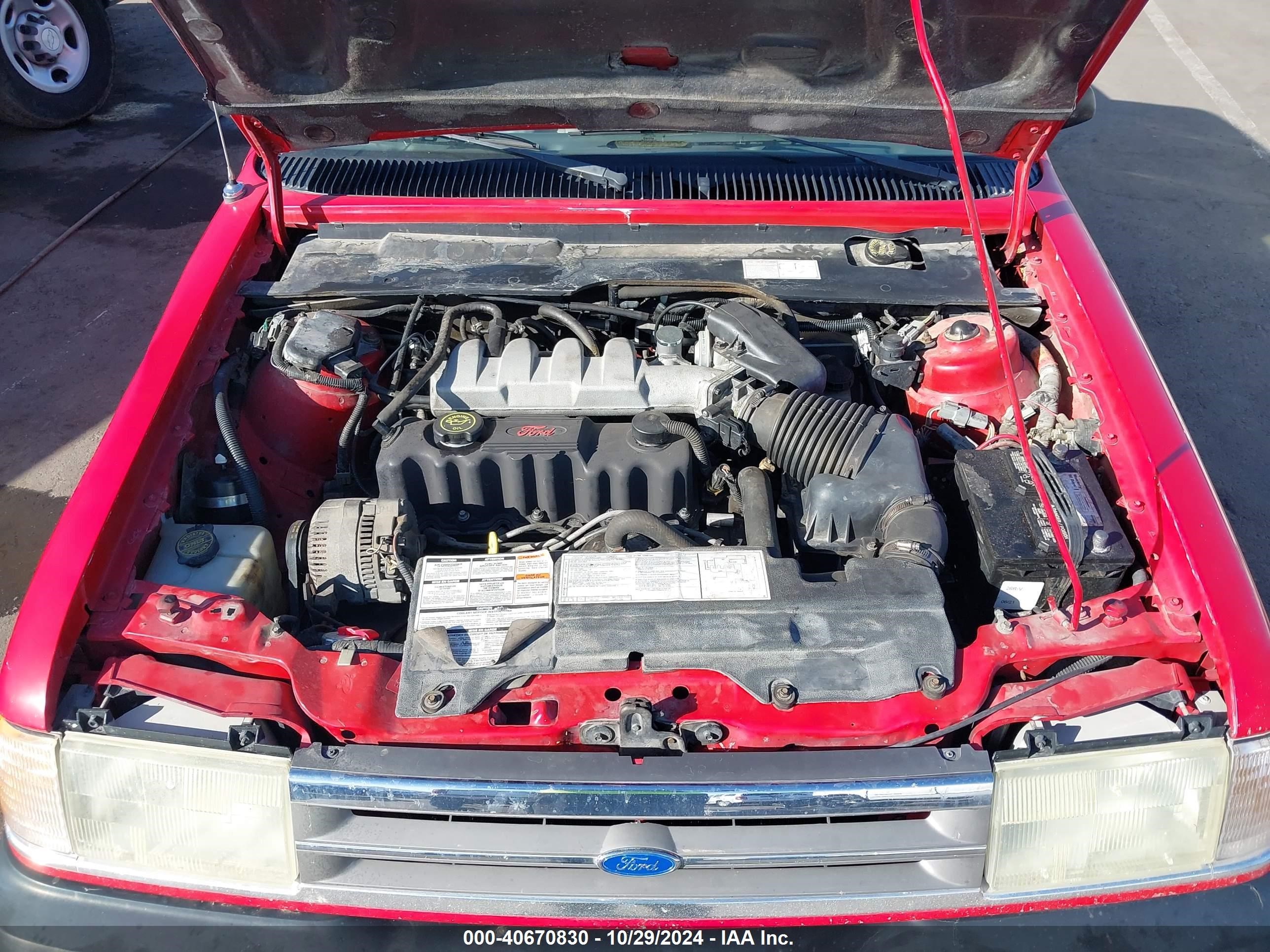 1991 Ford Tempo L Red vin: 2FABP35X8MB192984