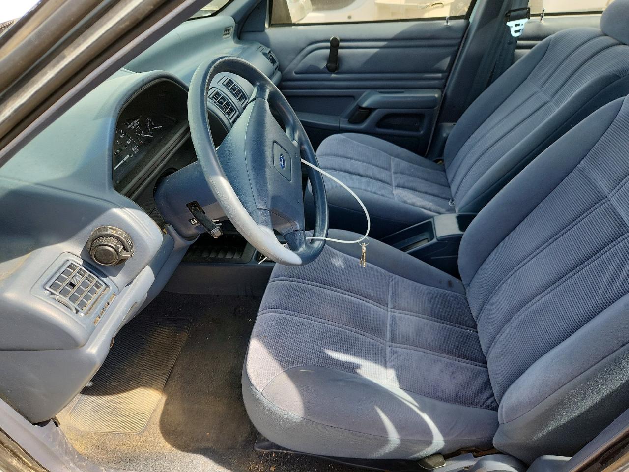 1992 Ford Tempo Gl Blue vin: 2FABP36X6NB148790
