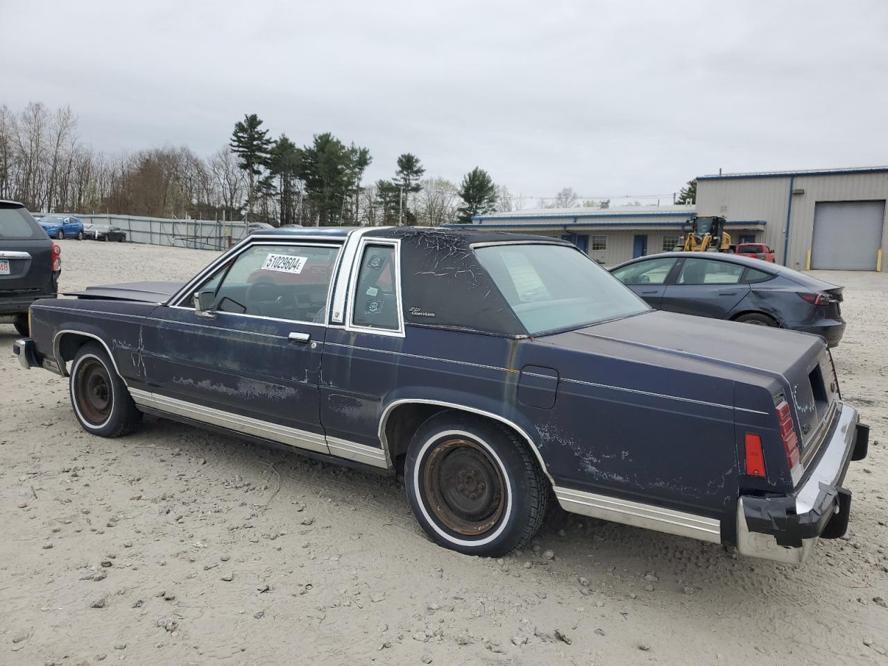 1987 Ford Crown Victoria  Blue vin: 2FABP70FXHX192869