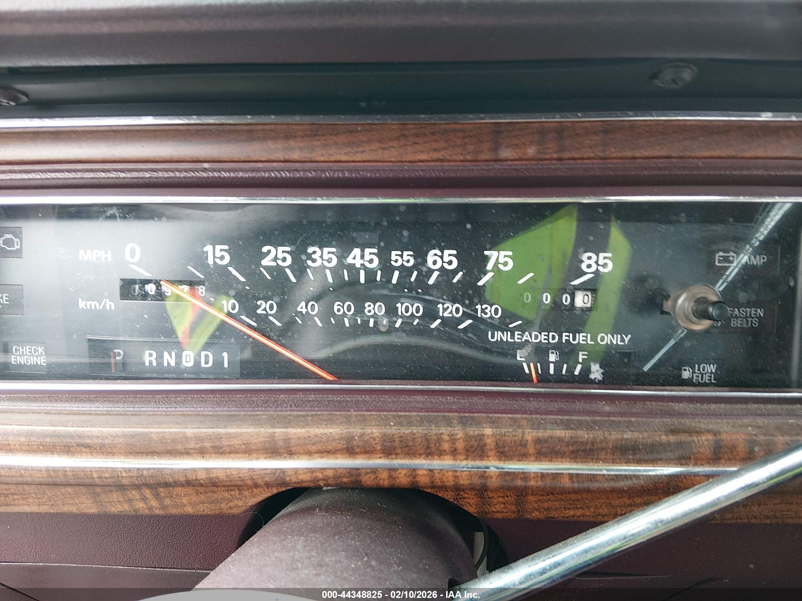 1989 Ford Crown Victoria Lx Beige vin: 2FABP74F2KX118010