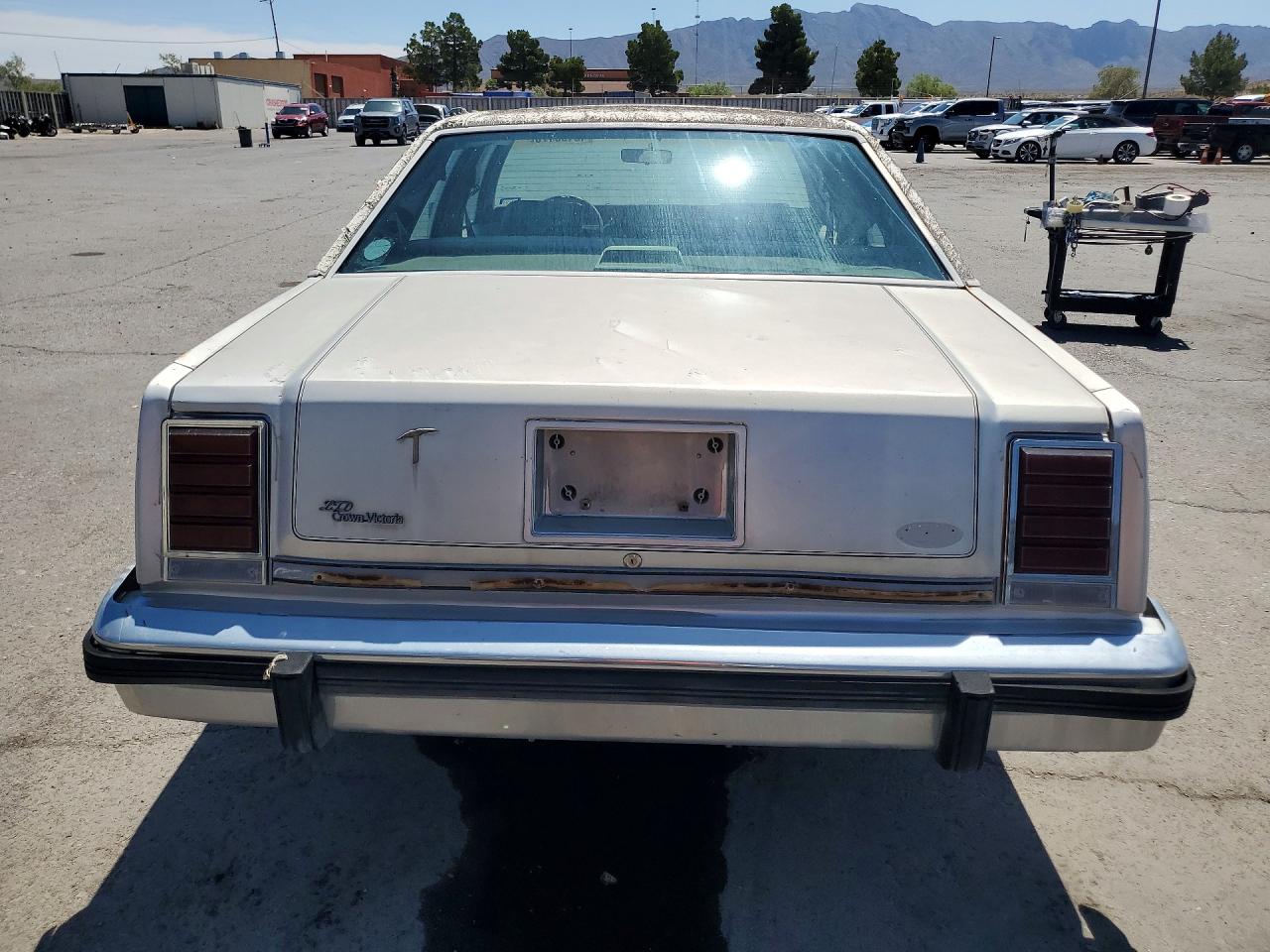 1987 Ford Crown Victoria Lx Silver vin: 2FABP74F5HX145498