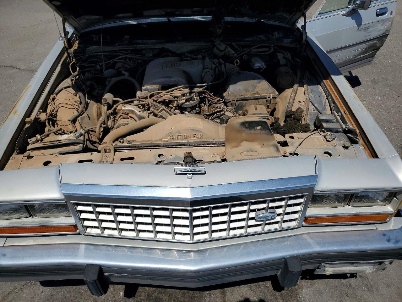 1987 Ford Crown Victoria Lx Silver vin: 2FABP74F5HX145498
