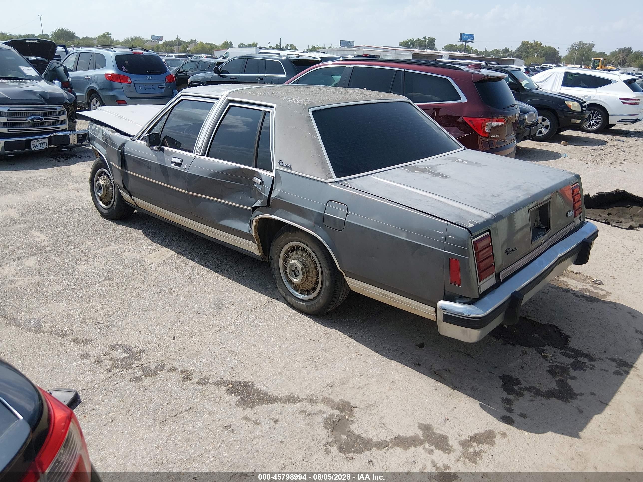 1987 Ford Crown Victoria Lx Gray vin: 2FABP74F7HX100773