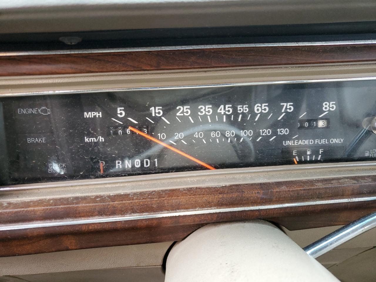 1988 Ford Crown Victoria Lx Желто-коричневый vin: 2FABP77FXJX172469