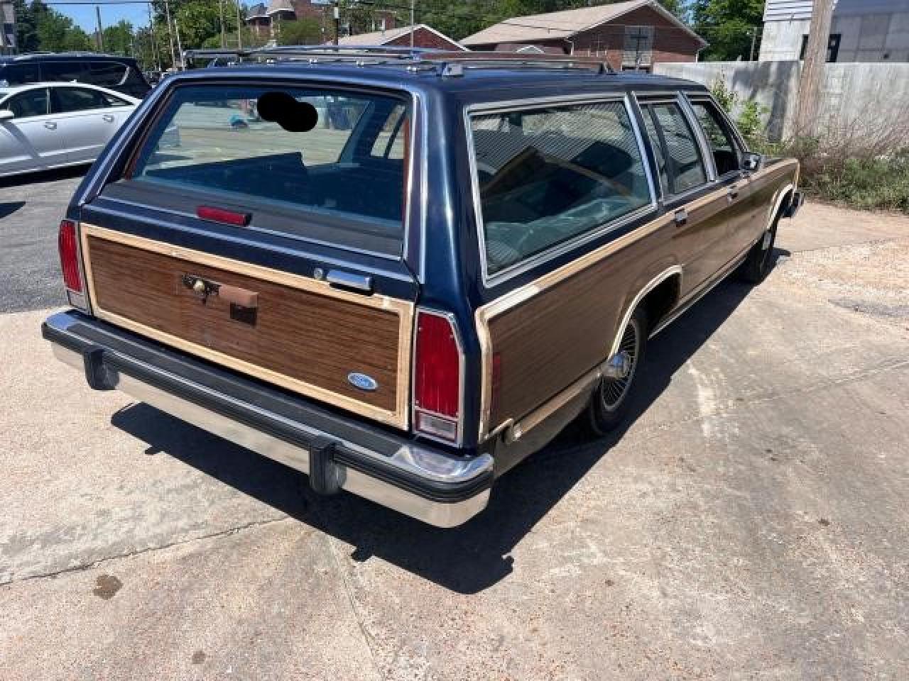 1987 Ford Crown Victoria Country Squire Lx Синий vin: 2FABP79F8HX219148