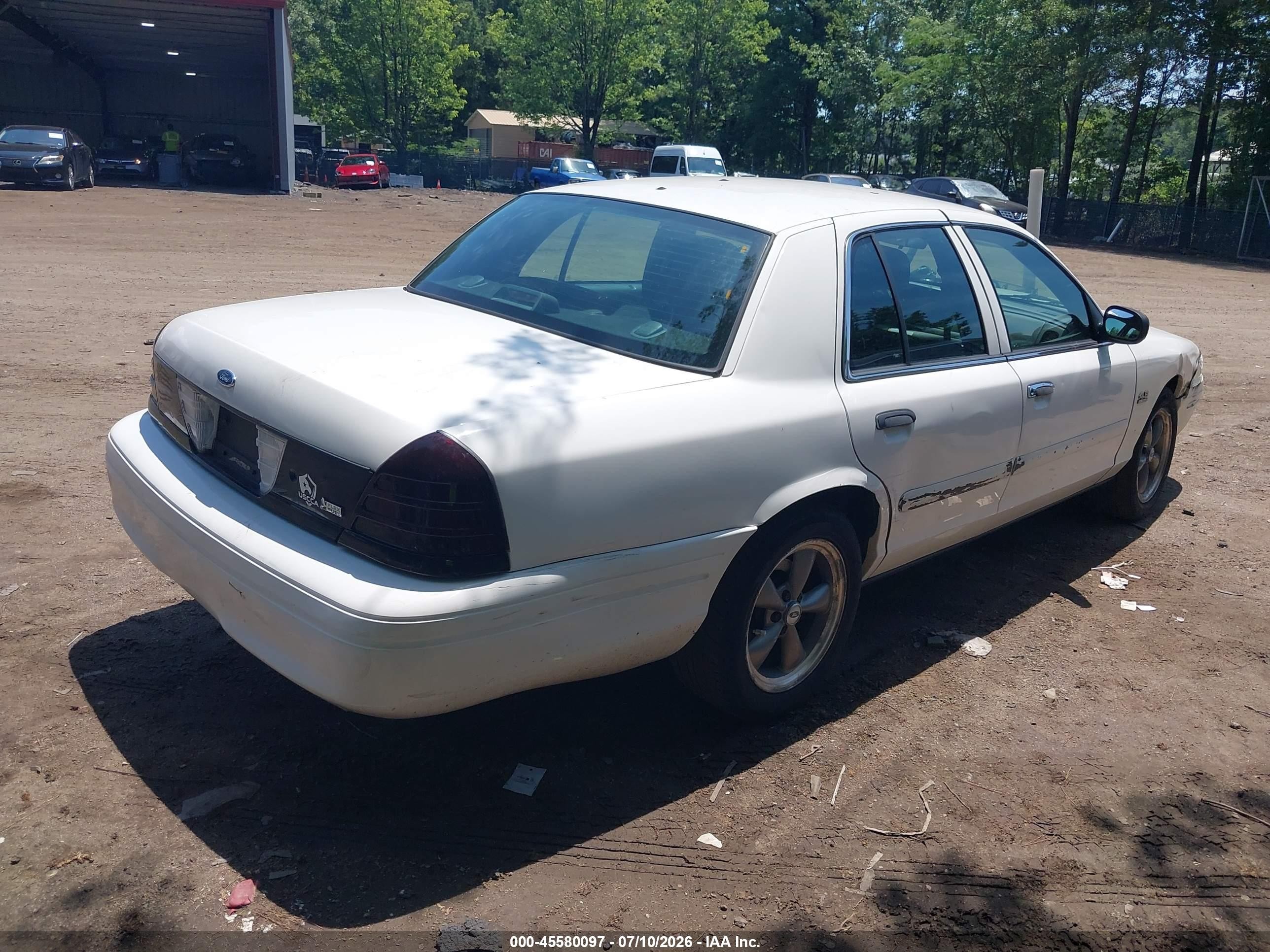 2011 Ford Crown Victoria Police Interceptor Белый vin: 2FABP7BV0BX108537