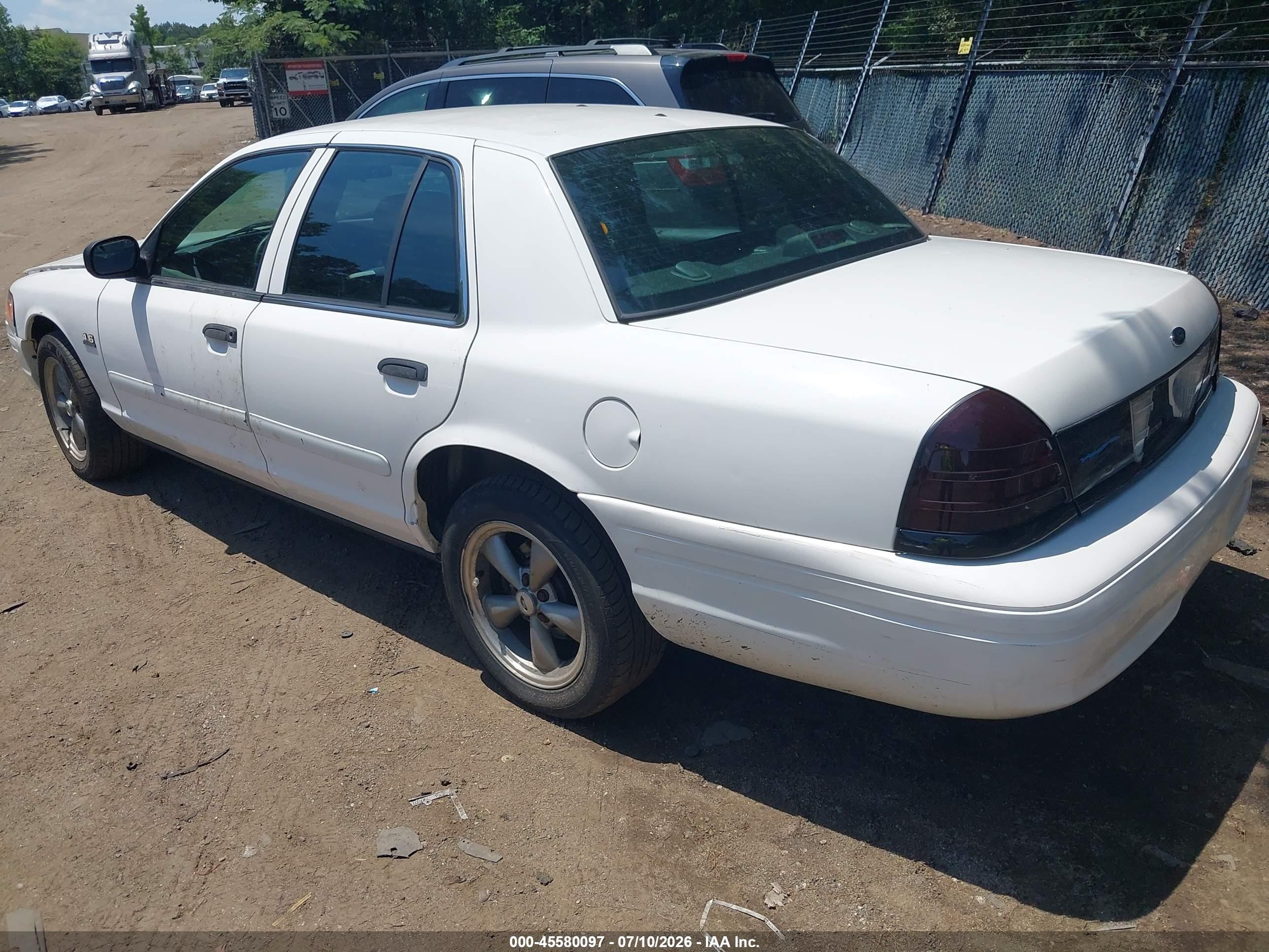 2011 Ford Crown Victoria Police Interceptor Белый vin: 2FABP7BV0BX108537