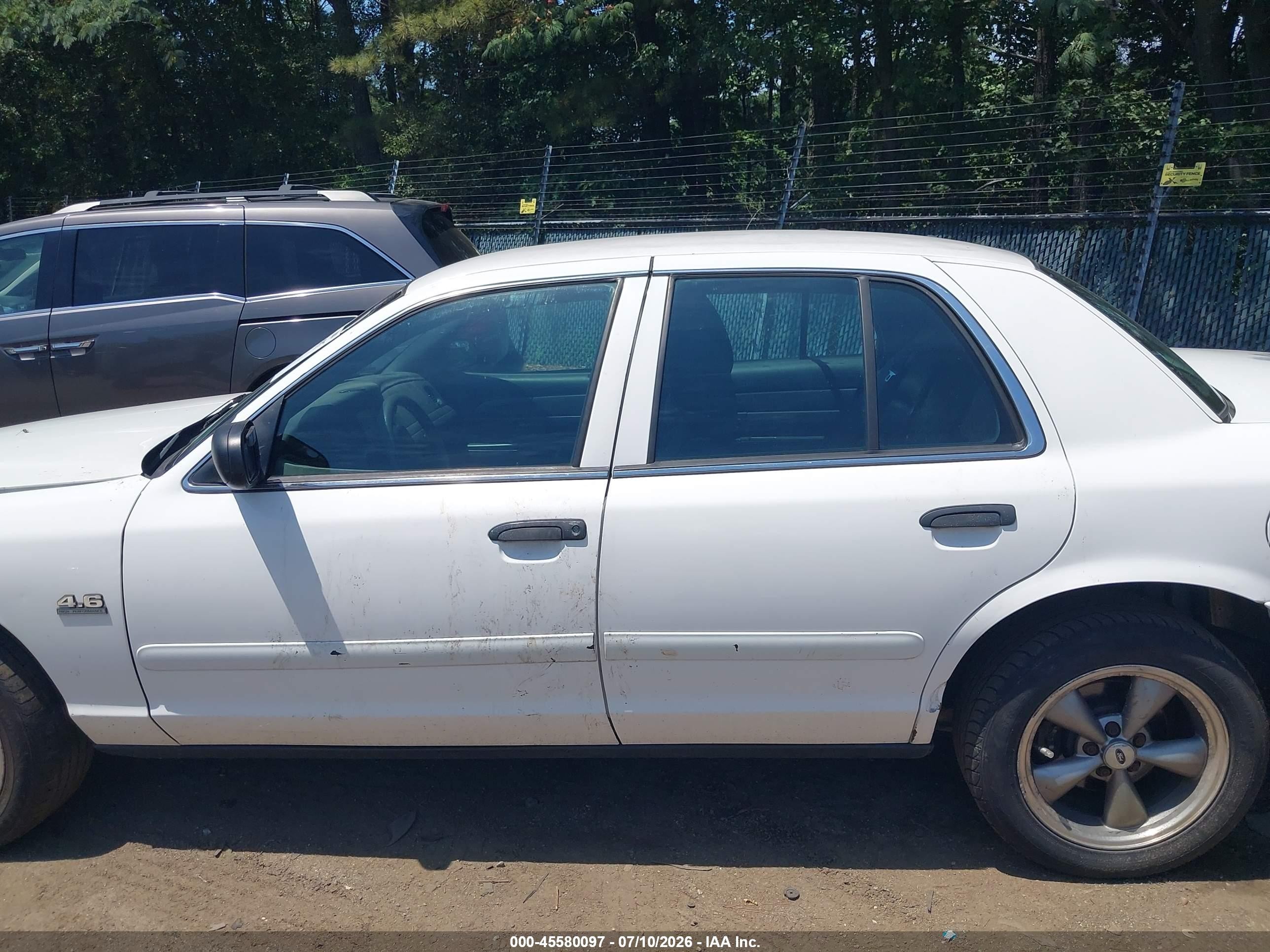2011 Ford Crown Victoria Police Interceptor Белый vin: 2FABP7BV0BX108537