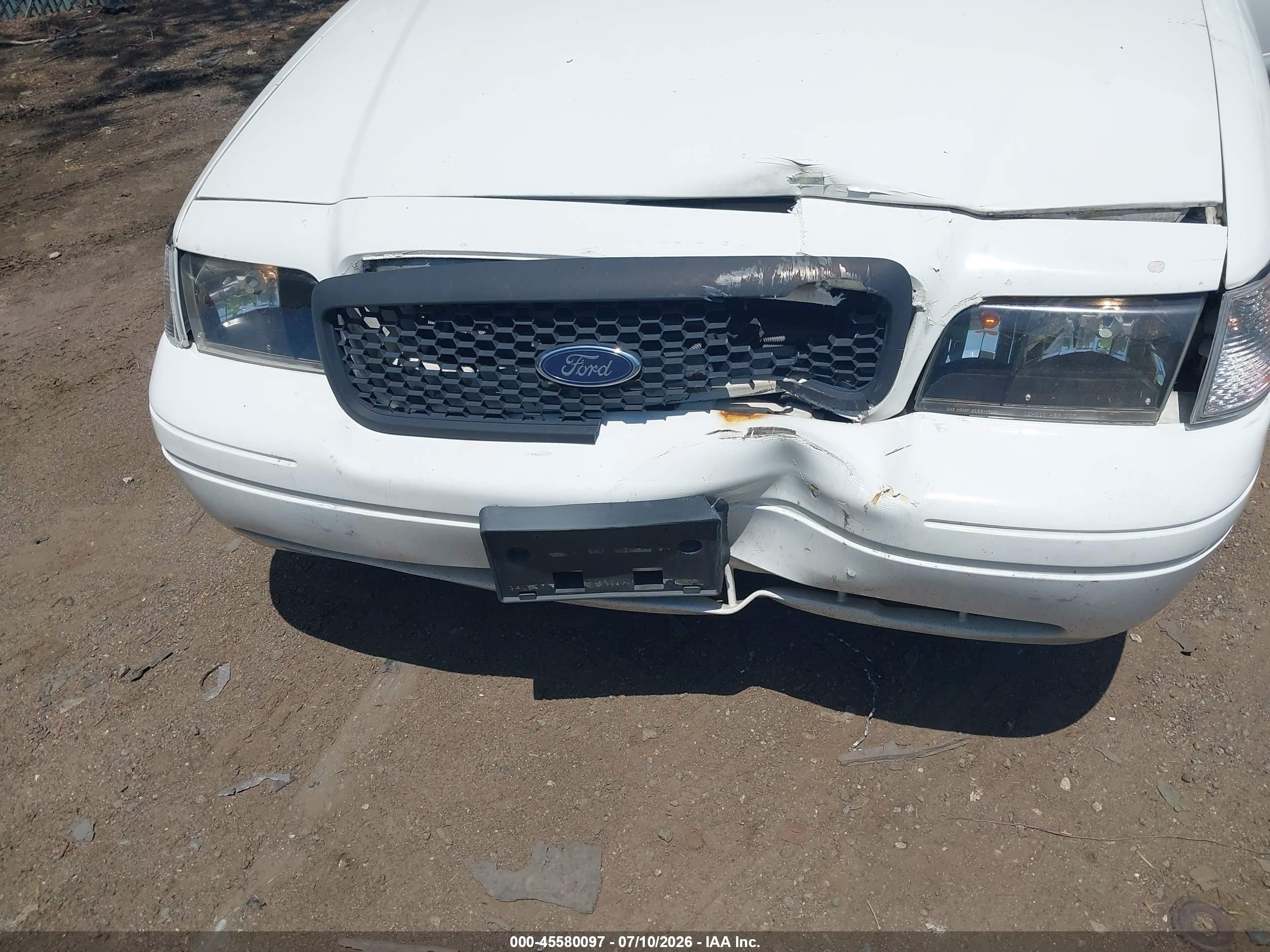2011 Ford Crown Victoria Police Interceptor Белый vin: 2FABP7BV0BX108537