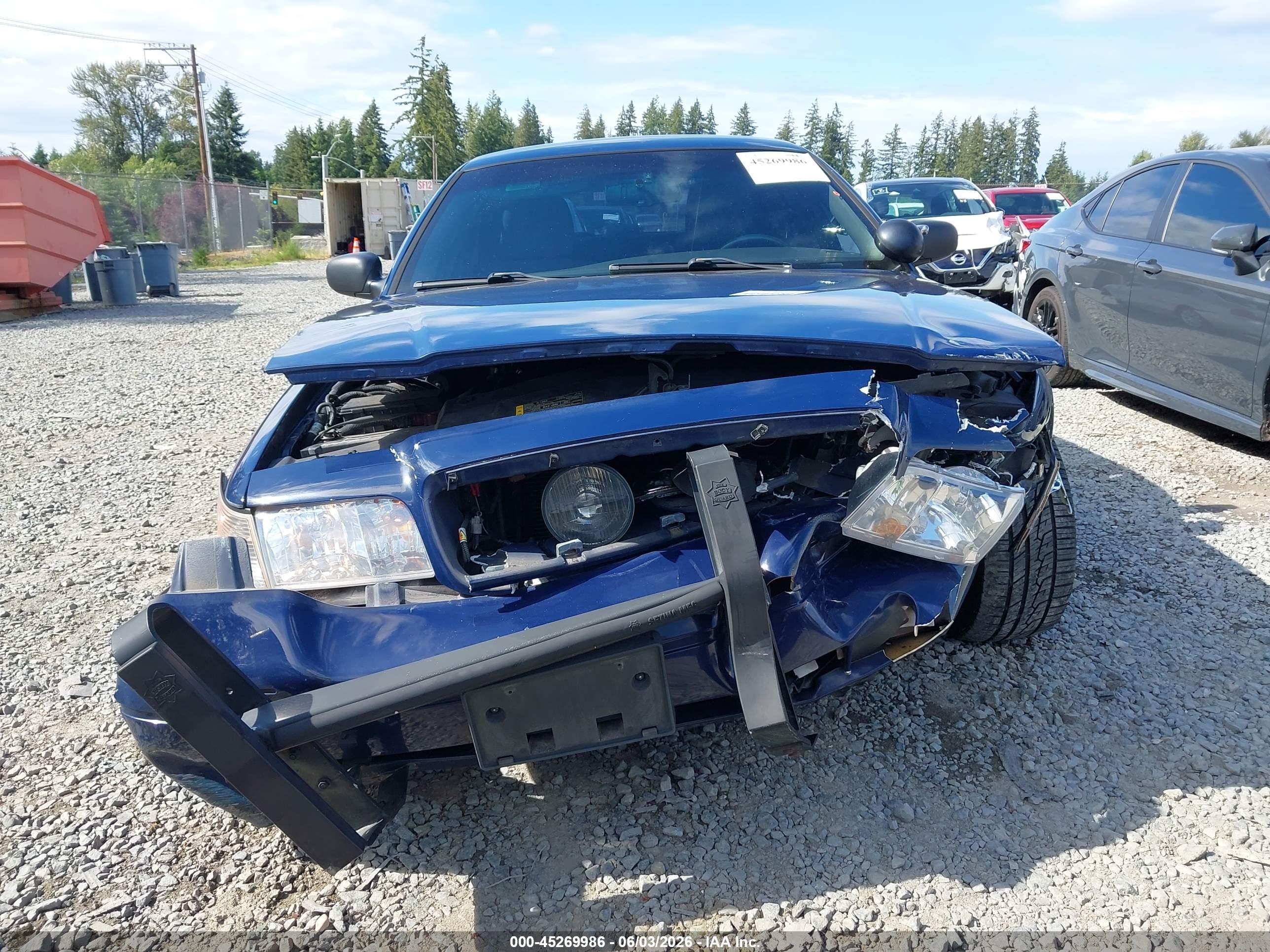 2011 Ford Crown Victoria Police Interceptor Dark Blue vin: 2FABP7BV0BX182735