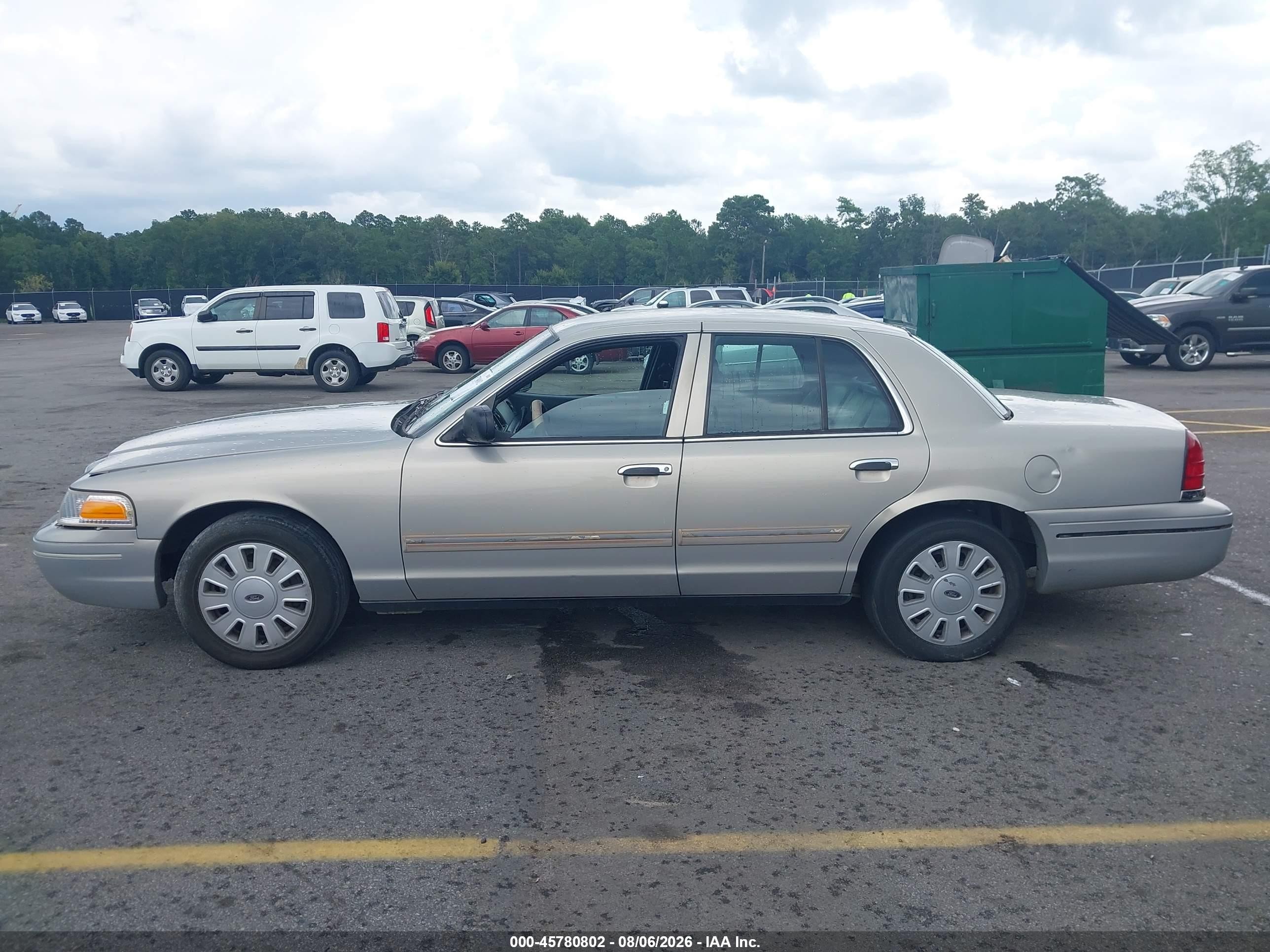 2010 Ford Crown Victoria Police/police Interceptor Silver vin: 2FABP7BV1AX112479