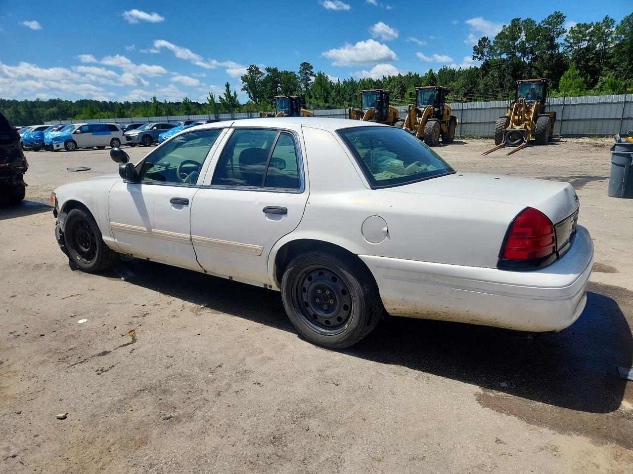2011 Ford Crown Victoria Белый vin: 2FABP7BV1BX101998