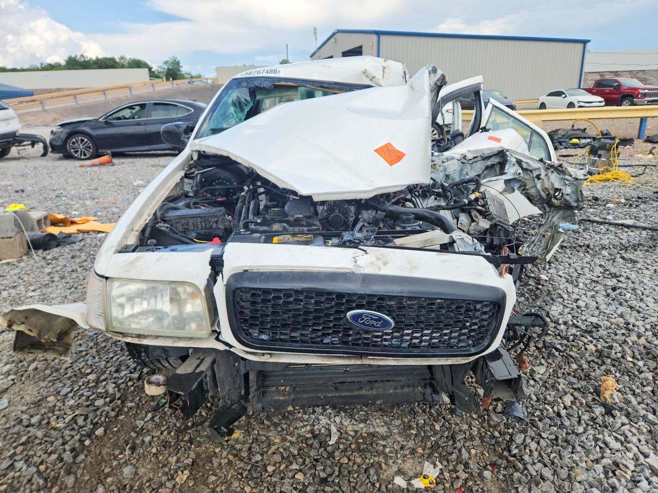 2011 Ford Crown Victoria Police Interceptor White vin: 2FABP7BV1BX137870